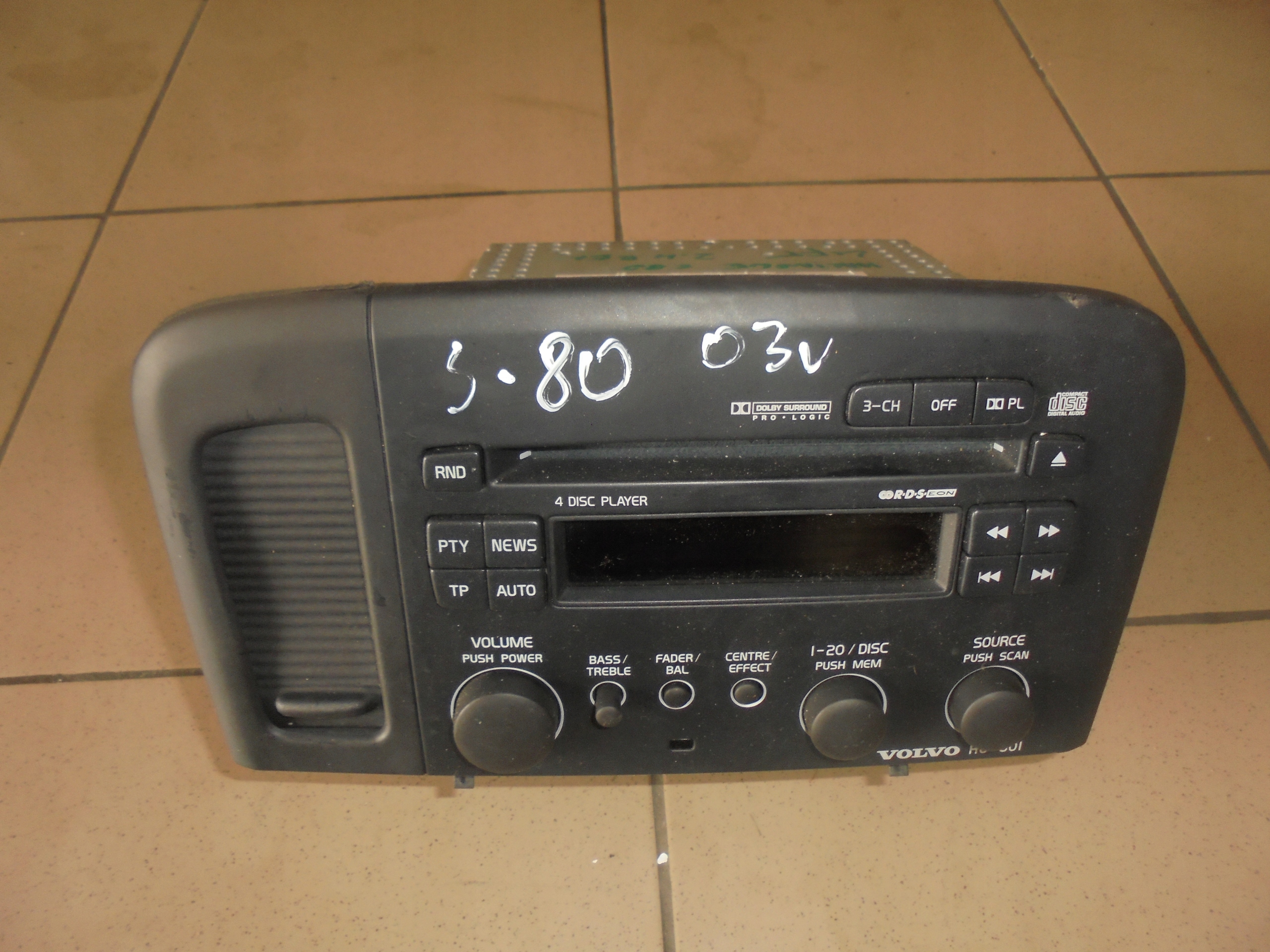 VOLVO S80 98-06 RADIO FABRYCZNE CD