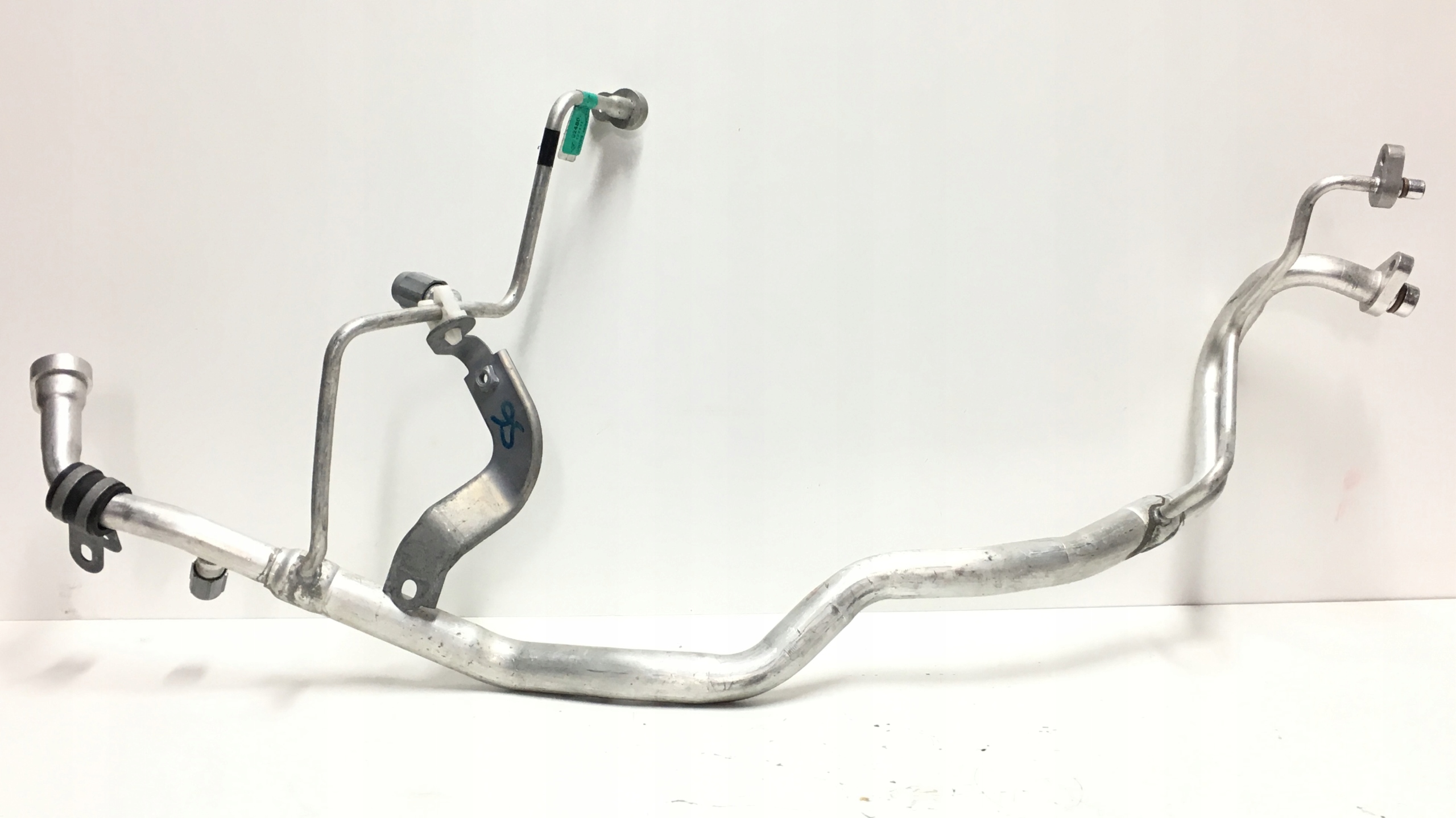 RENAULT KADJAR 1.3 TCE ШЛАНГ КОНДИЦИОНЕРА 924805989R