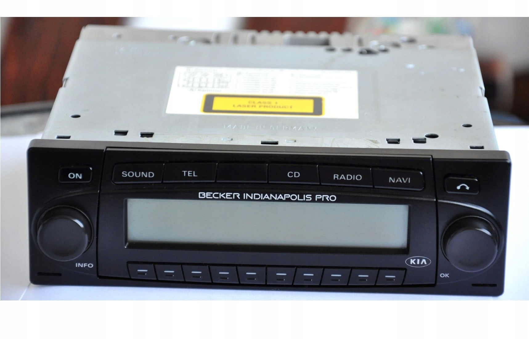 RADIO SAMOCHODOWE BECKER INDIANAPOLIS PRO FM MP3