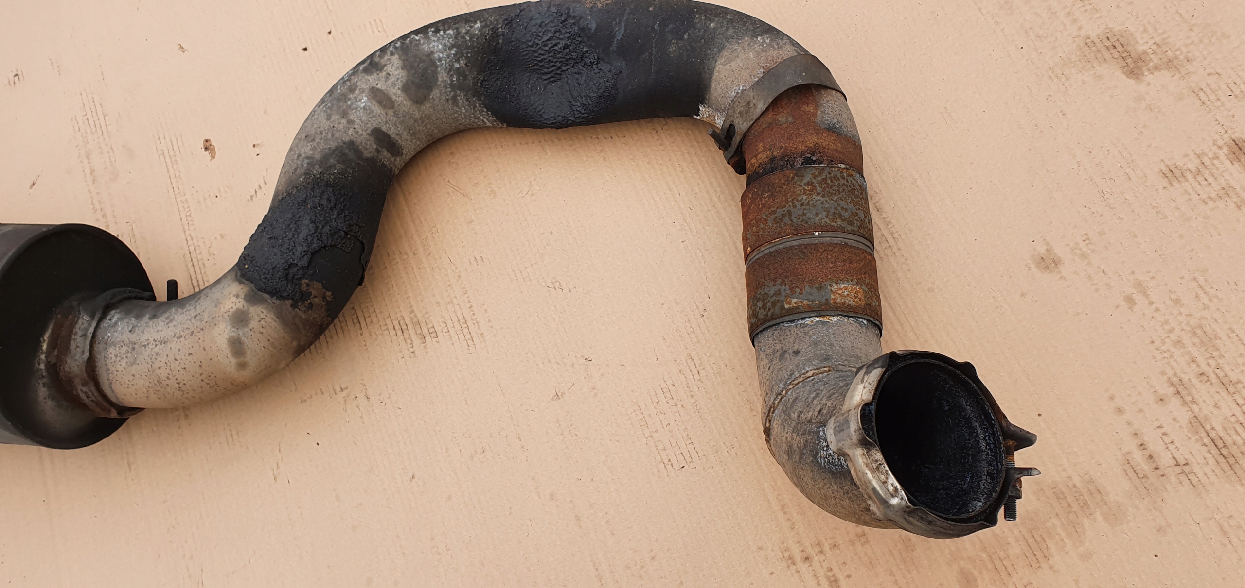 RENAULT MAGNUM PREMIUM TŁUMIK Producent części Renault OE