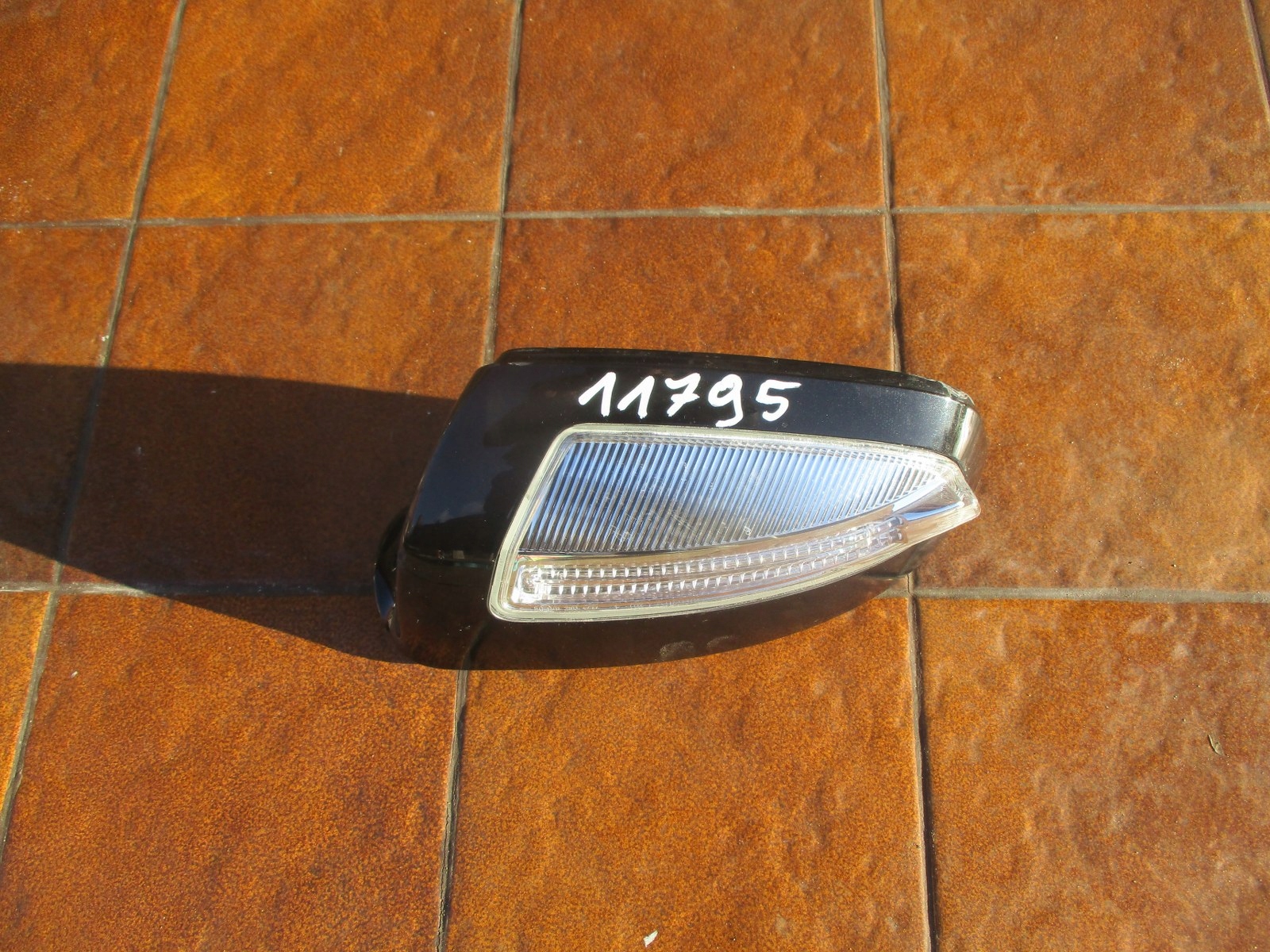 MERCEDES C-KLASA W204 OBUDOWA LEWA KIERUNKOWSKAZ