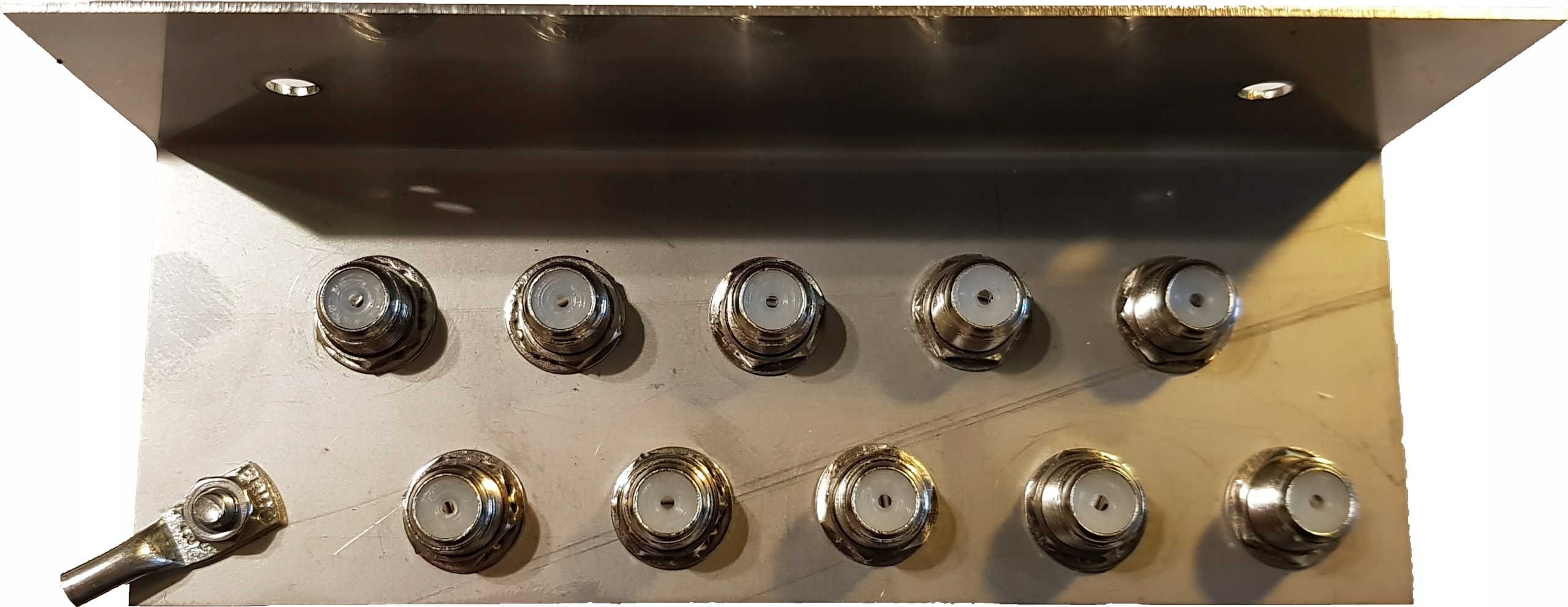 LISTWA - ZABEZPIECZENIE PRZECIWPRZEPIĘCIOWE TV-SAT Marka Digisat