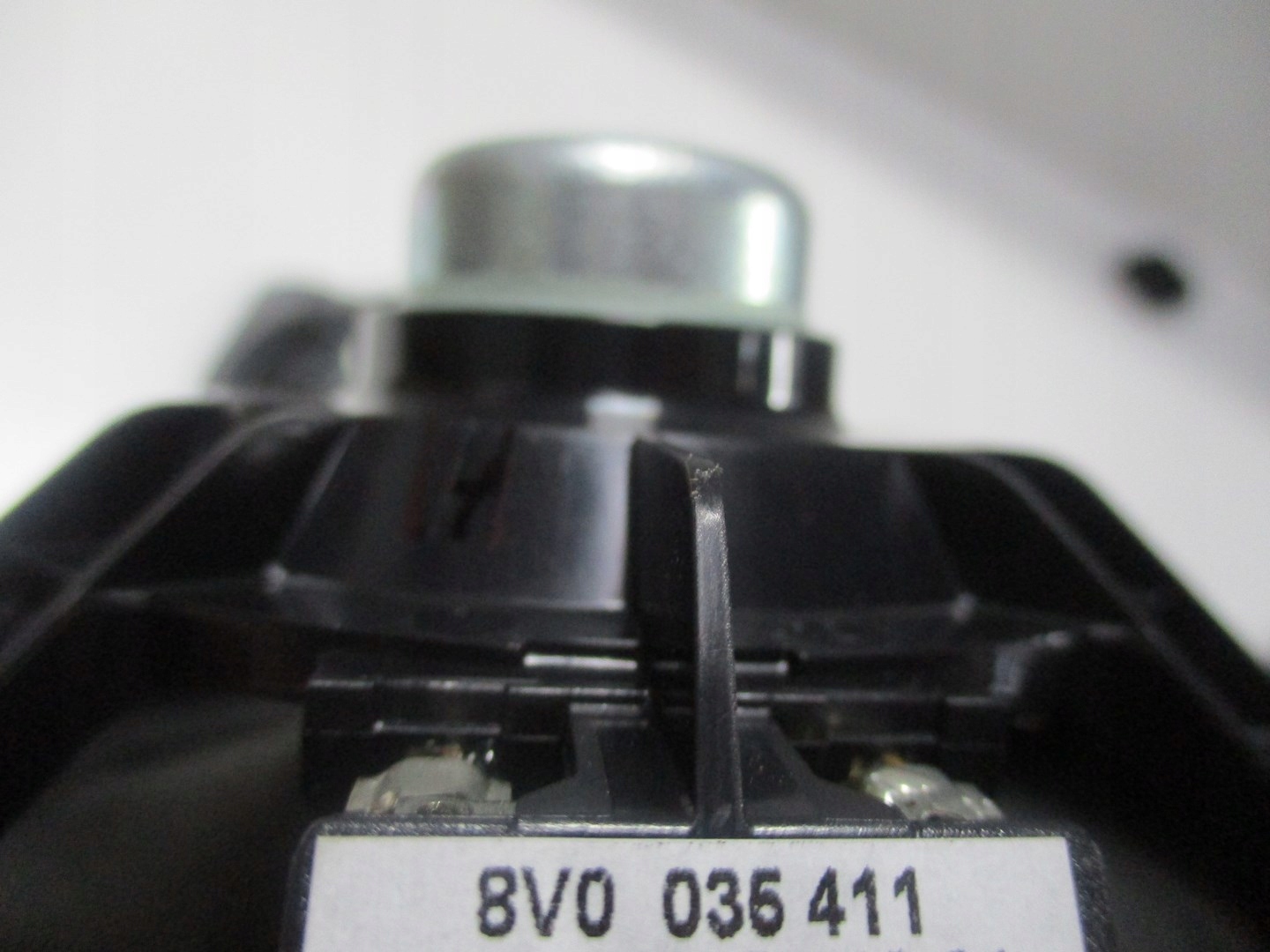 GŁOŚNIK AUDI A3 8V0 8V0035411 Kod producenta xxx