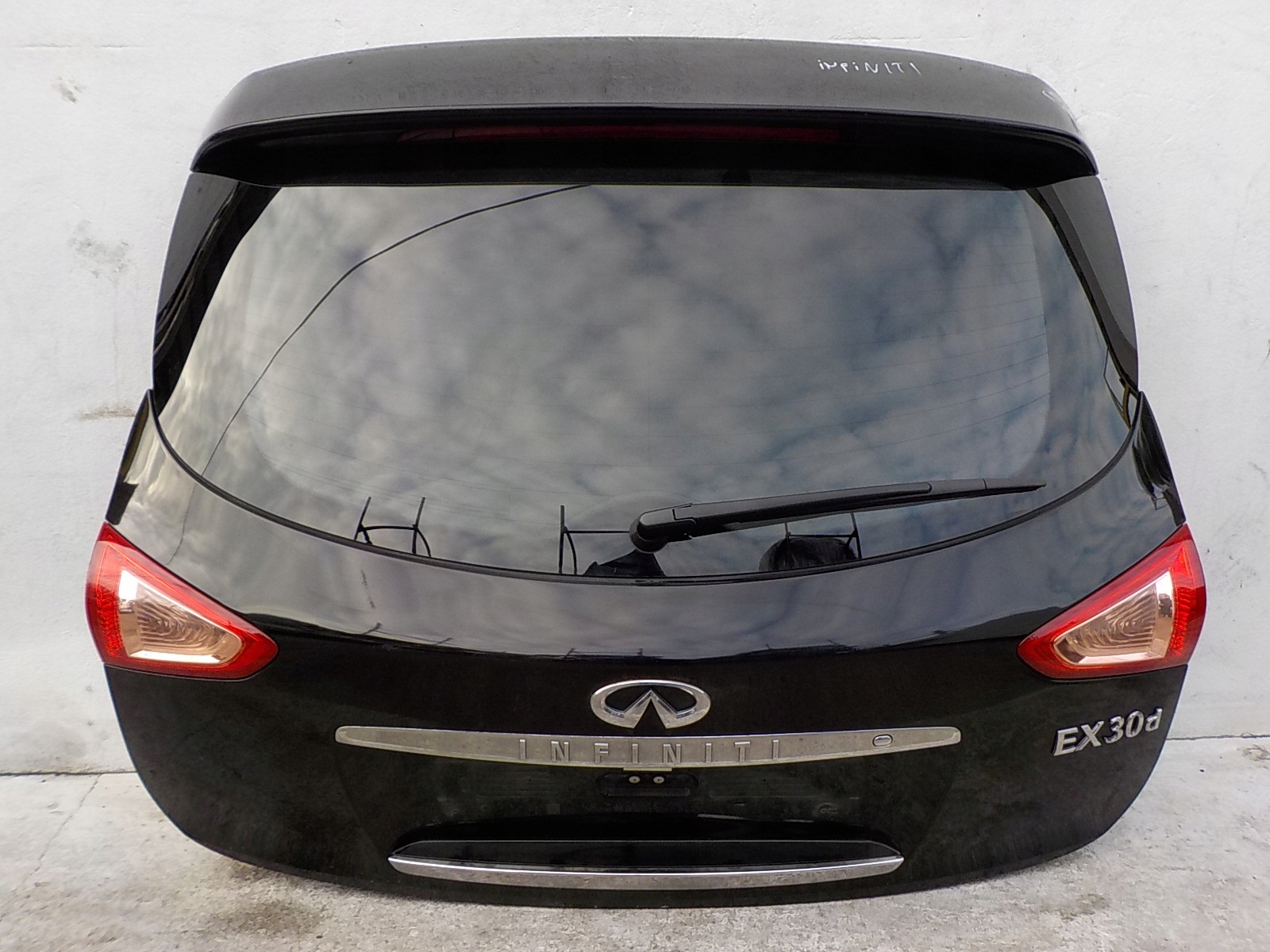 INFINITI EX30 EX35 EX37 KLAPA TYLNA BAGAŻNIKA KPL