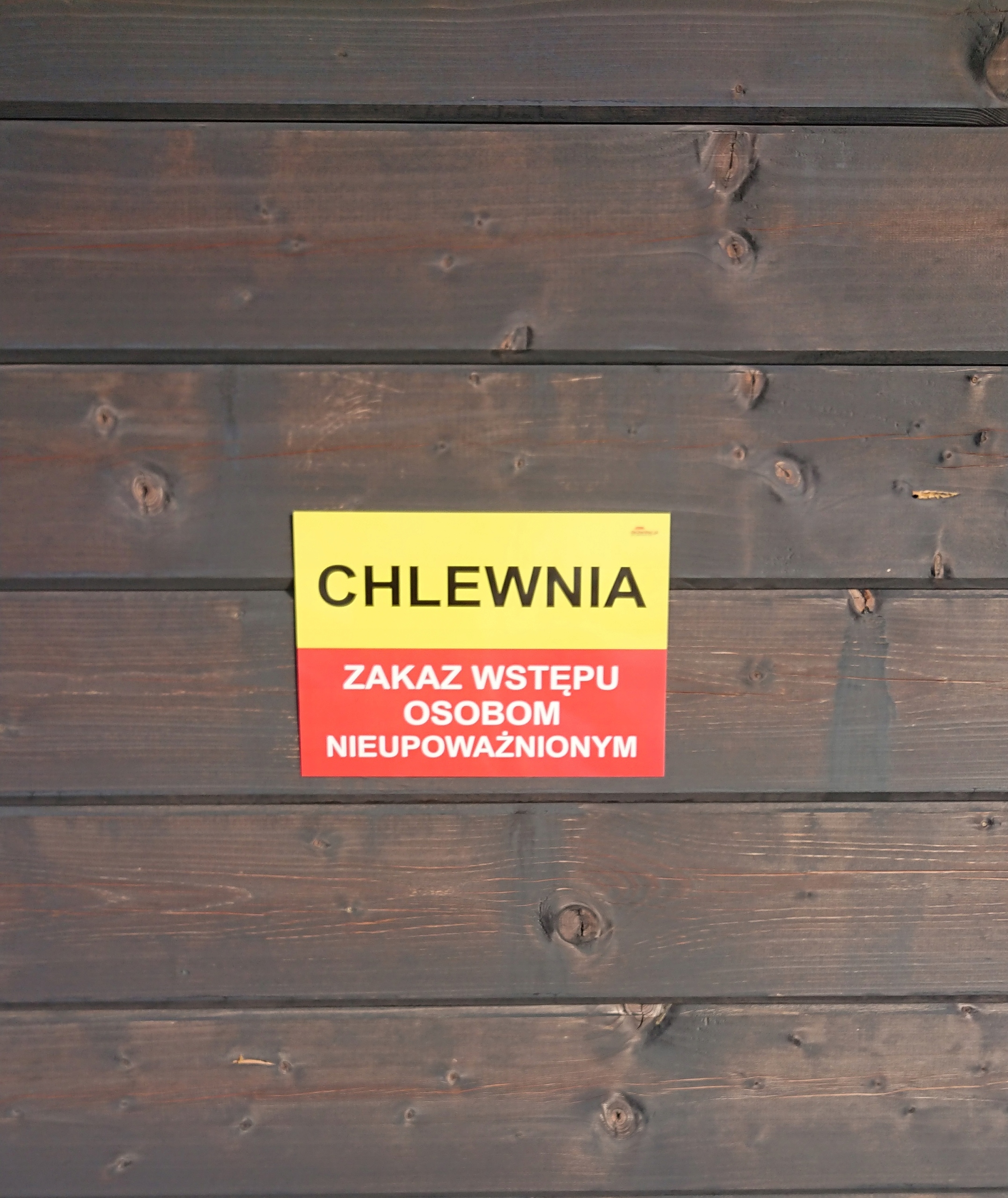 TABLICA INFORMACYJNA CHLEWNIA ZAKAZ WSTĘPU Marka bez marki
