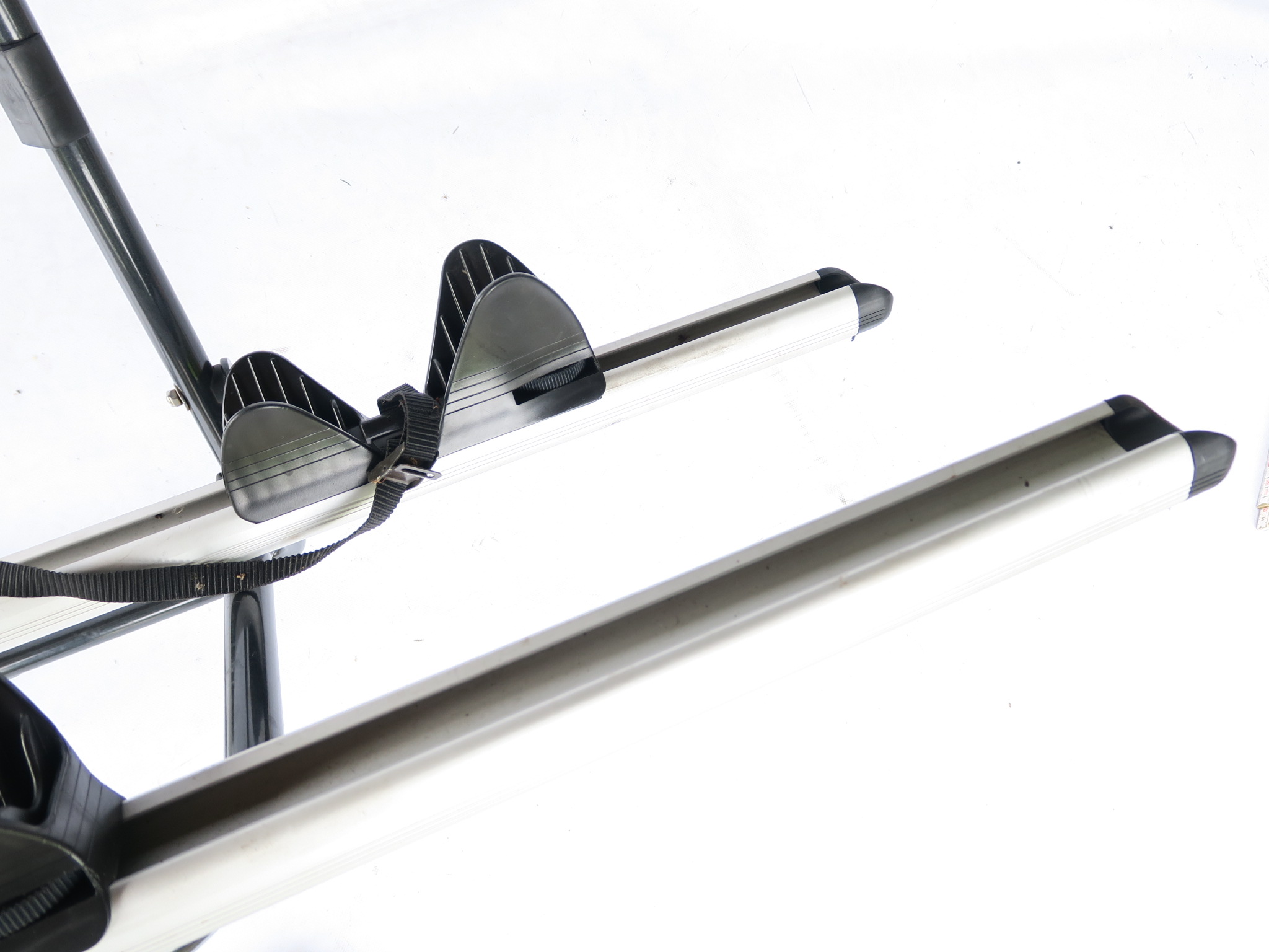 BAGAZNIK NA ROWERY NA KLAPE TYŁ MERCEDES A W168 Producent inny