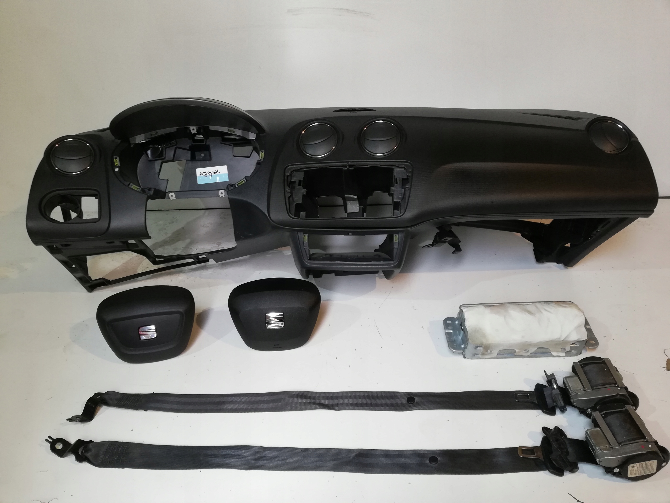 СИДЕНЬЕ IBIZA AKBGX ДОСКА КОНСОЛЬ ПОДУШКА БЕЗОПАСНОСТИ РЕМНИ ORG