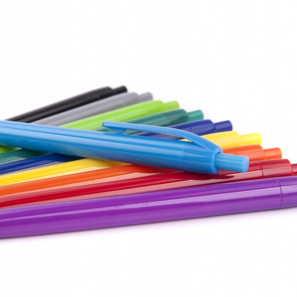 DŁUGOPISY Z NADRUKIEM LOGO REKLAMOWE 100 SZTUK Liczba sztuk w ofercie 100