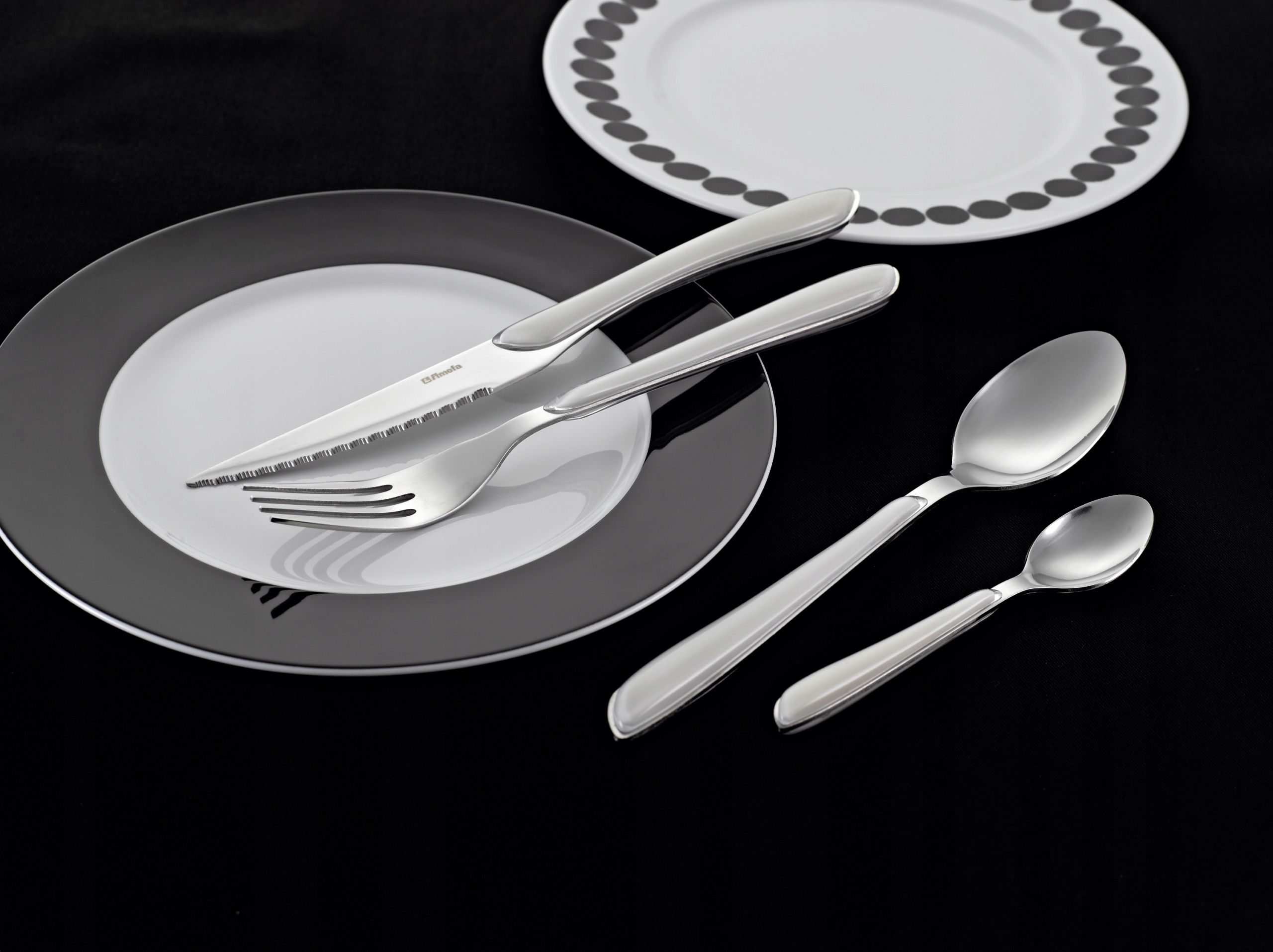 AMEFA 48 KOLOROWE NOWOCZESNE MODERN SZTUĆCE ECLAT KOMPLET OBIADOWE 12 OSÓB Marka Amefa