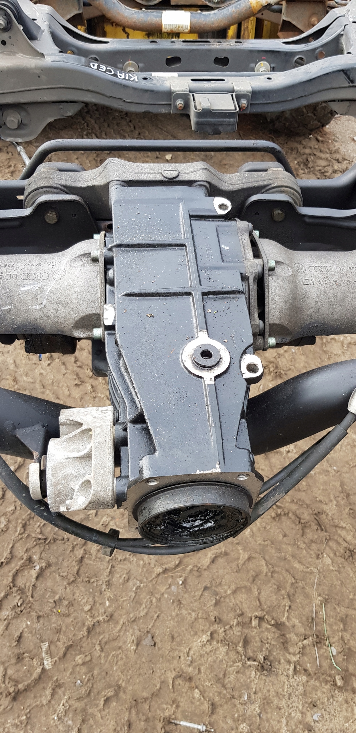 Мост дифференциал задний 01R525053M AUDI VW PASSAT 2.5 TDI V6