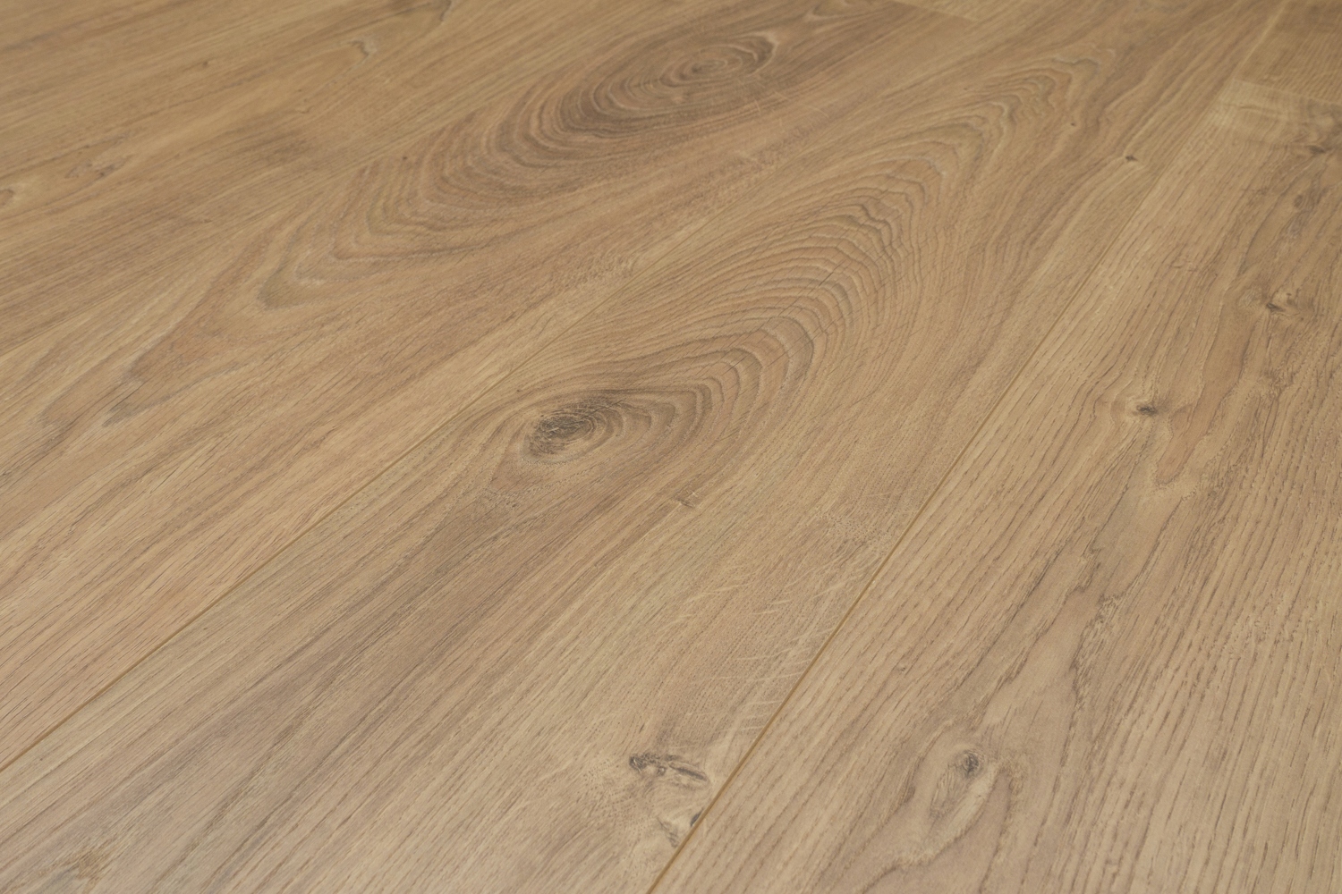 !!! PROMOCJA !!! PANELE PODŁOGOWE KRONOTEX MAMMUT AC5 12MM Szerokość produktu 18.8 cm