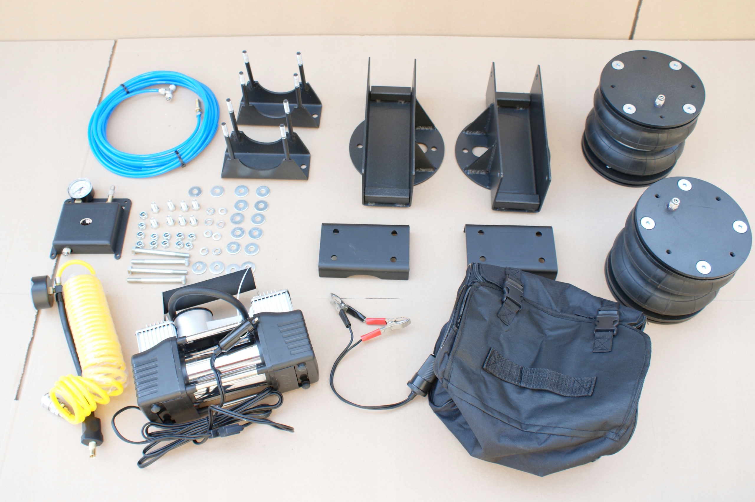 Poduszki pneumatyczne Mercedes Sprinter W906 6 ton Part number 0001068