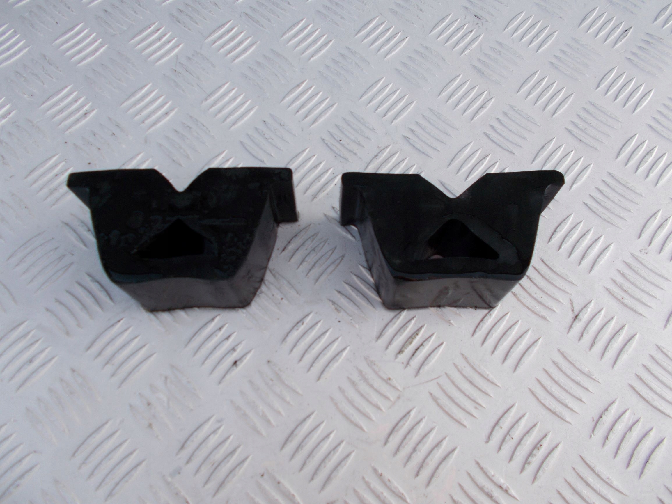 MERCEDES SPRINTER ODBOJE ZAWIESZENIA TYŁ