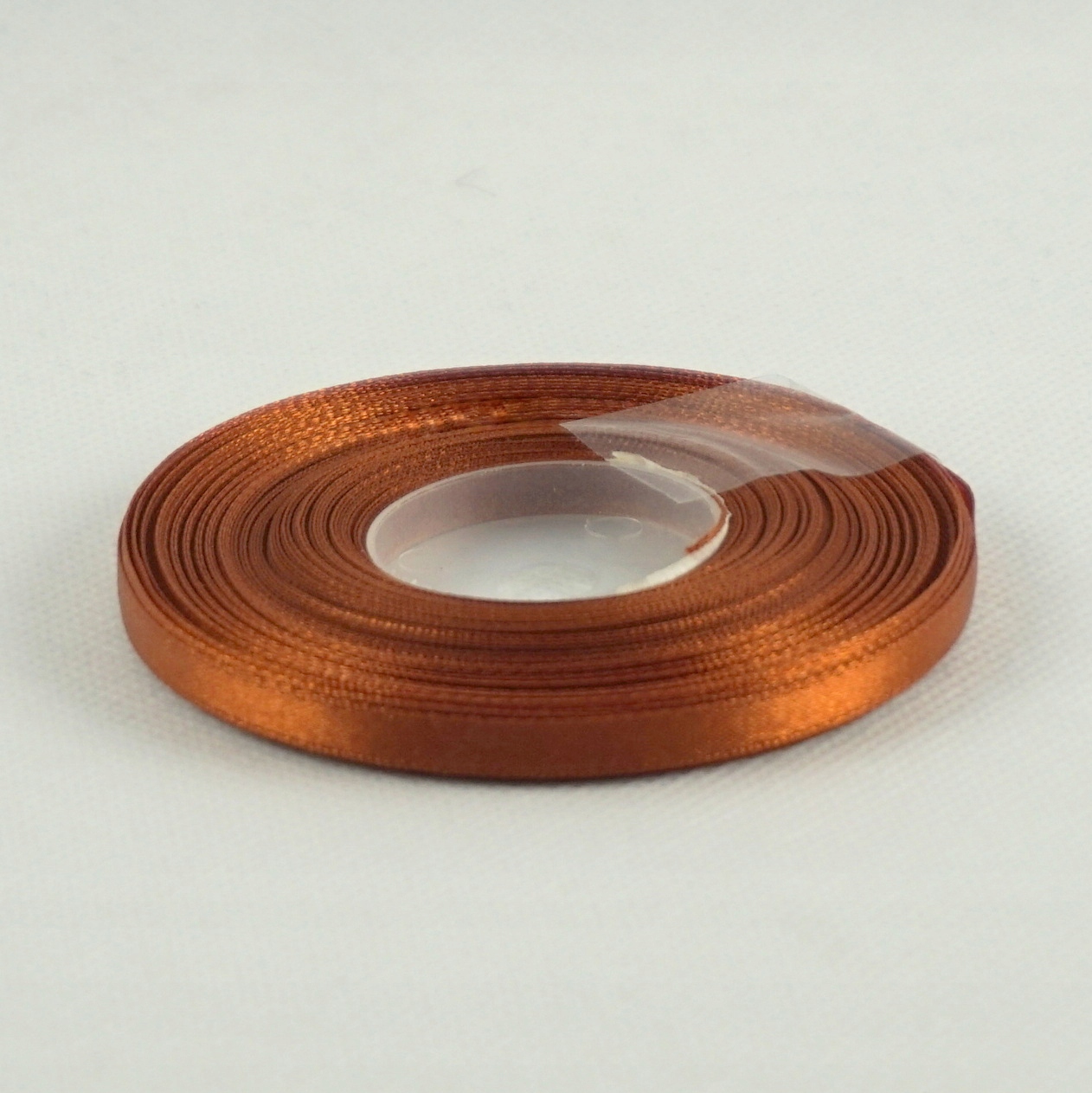 

Taśma atłasowa 6mm/32m Brązowa