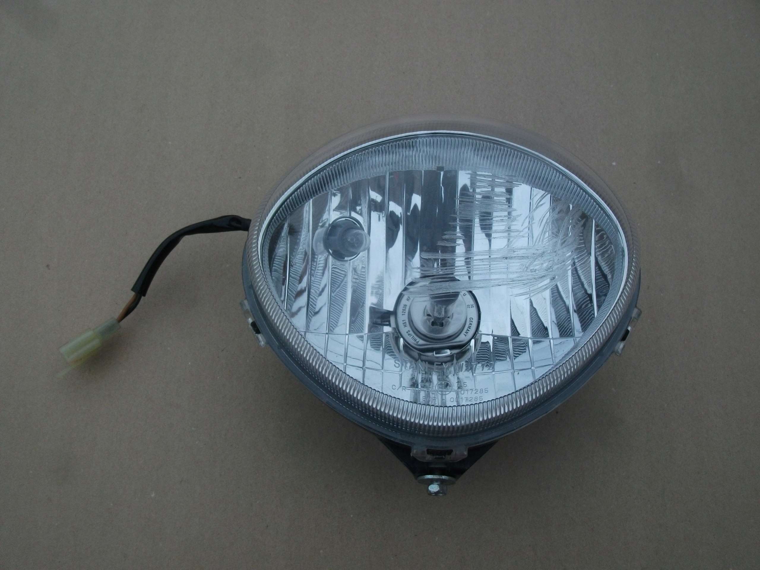 YAMAHA DELIGHT 115 ПЕРЕДНЯ ФАРА