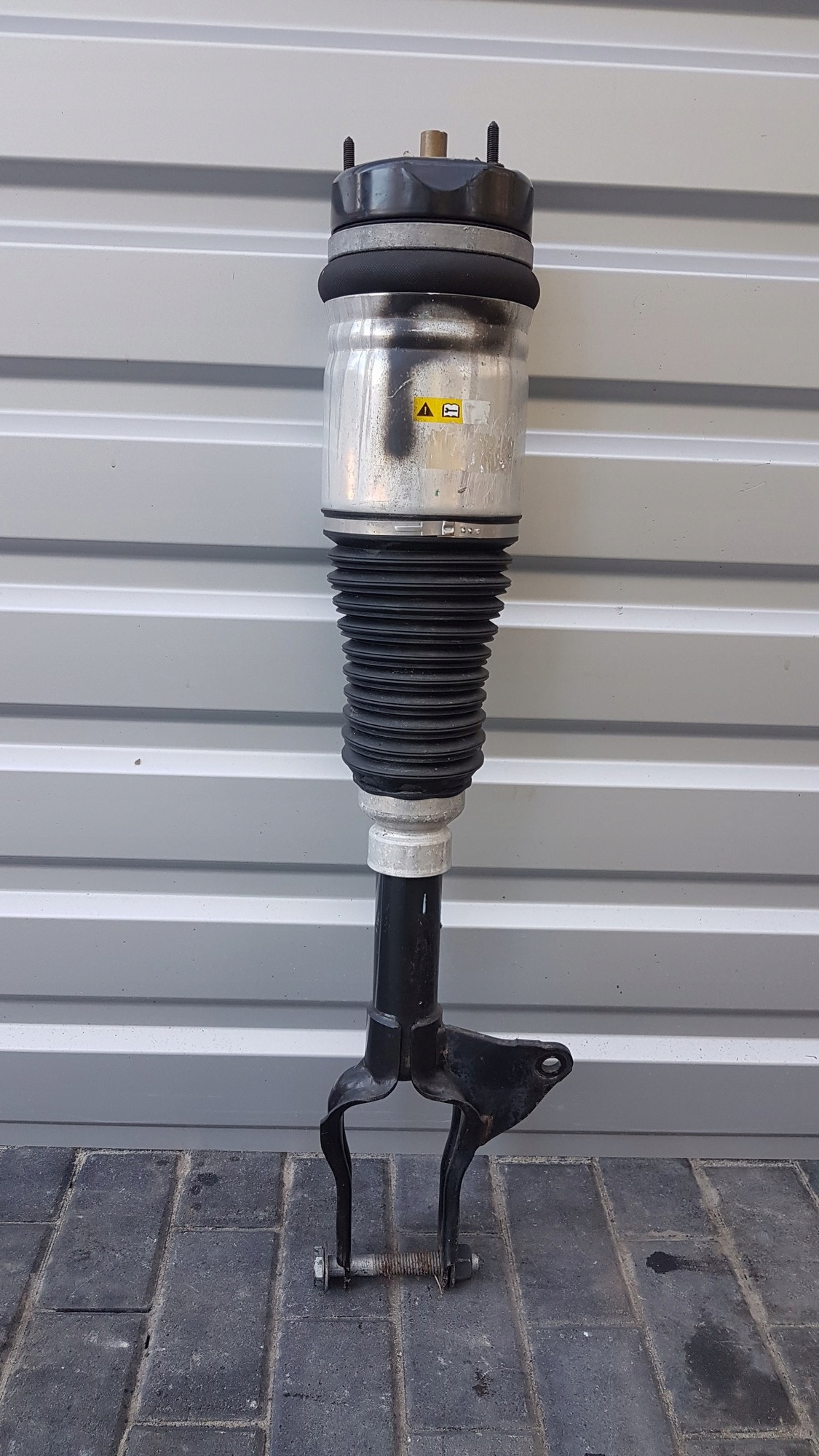 JEEP GRAND CHEROKEE WK2 2016- AMORTYZATOR PRZÓD P