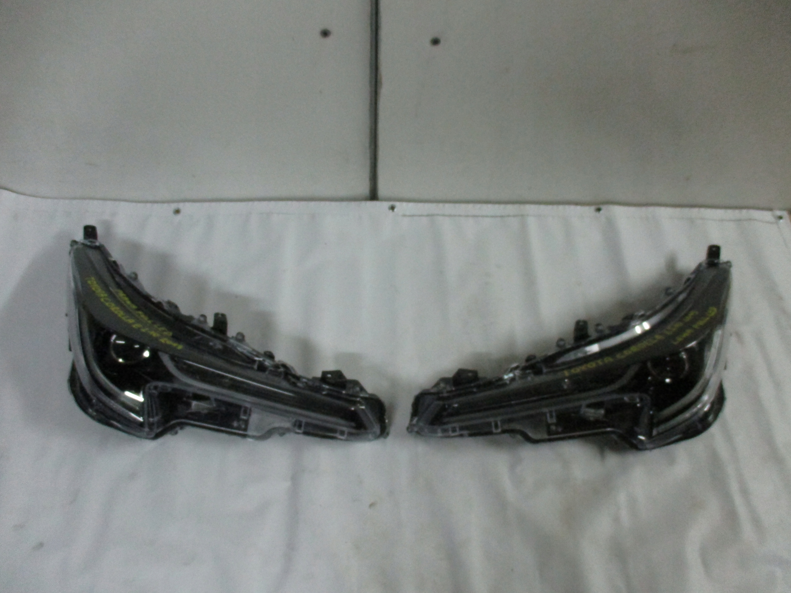 Lampa przód Corolla E210 2019 rok Ful - Led Typ samochodu Samochody osobowe