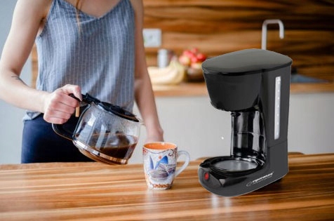 EKSPRES PRZELEWOWY DO KAWY COFFEE MACHINE 1.8L Kolor dominujący czarny