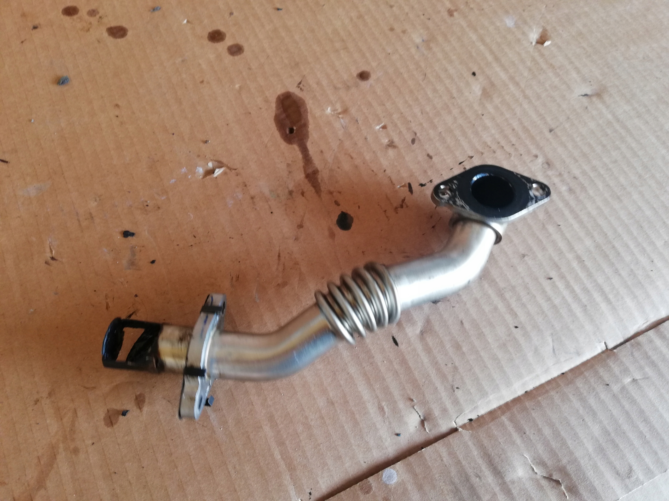 FORD ECOSPORT FOCUS MK4 ТРУБА EGR JN1Q-9E470-AA