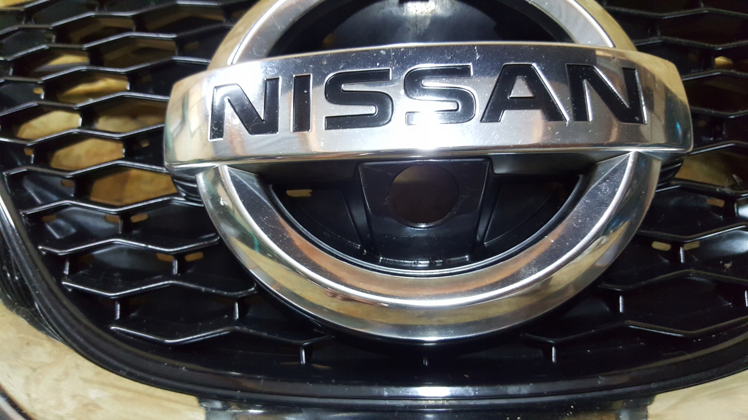 Nissan Qashqai J11 Kühlergrill FRONTGRILL Kühlergitter 623124EA0D - Thumbnail 3