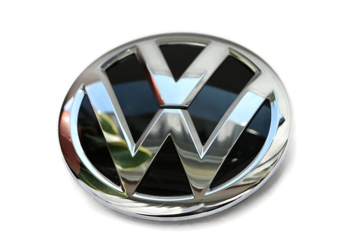 

Przód Znaczek Emblemat Vw Polo V Lift 6C0853600