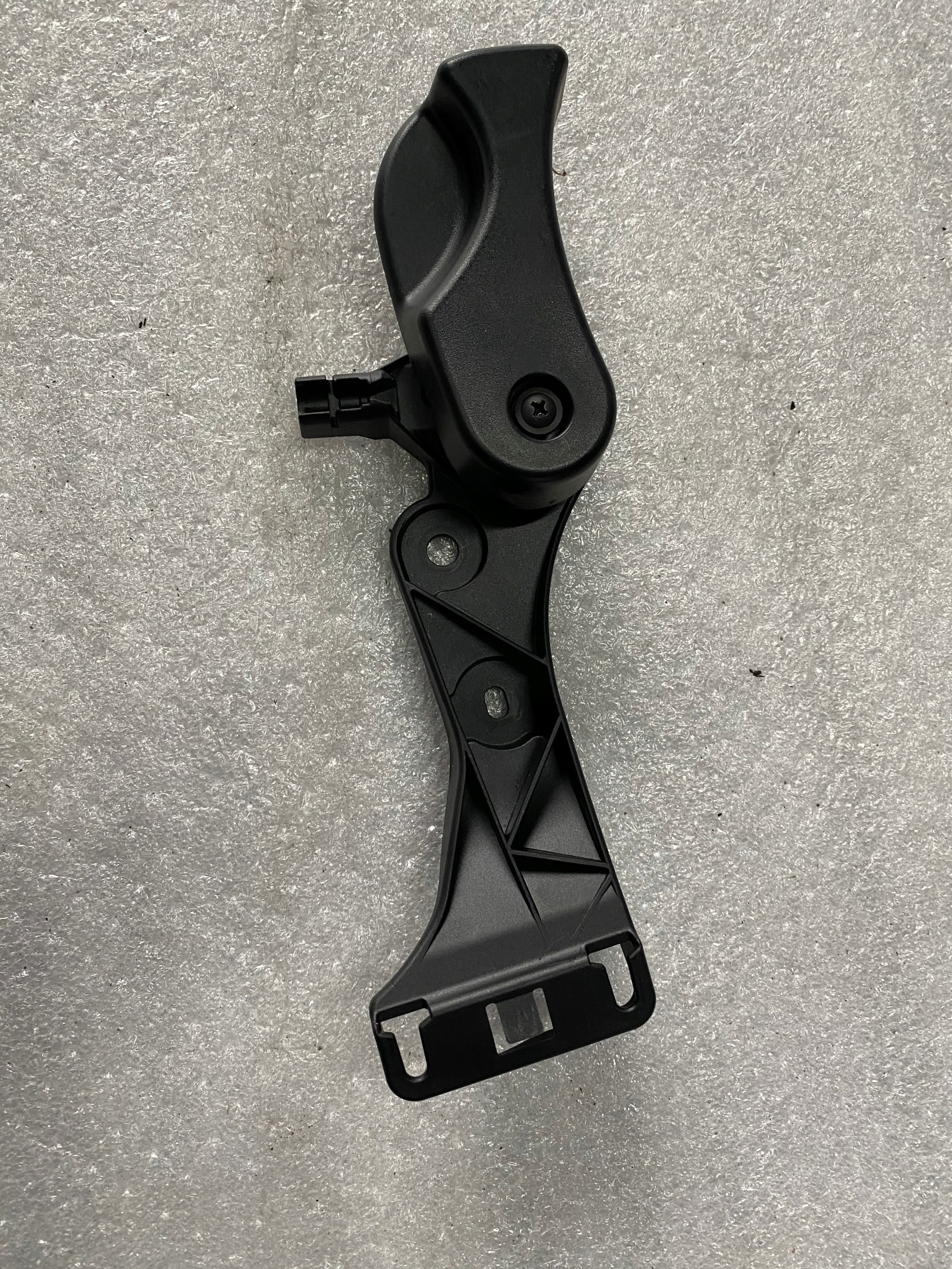 BMW F20 F22 RACZKA LINKA OTWIERANIA MASKI