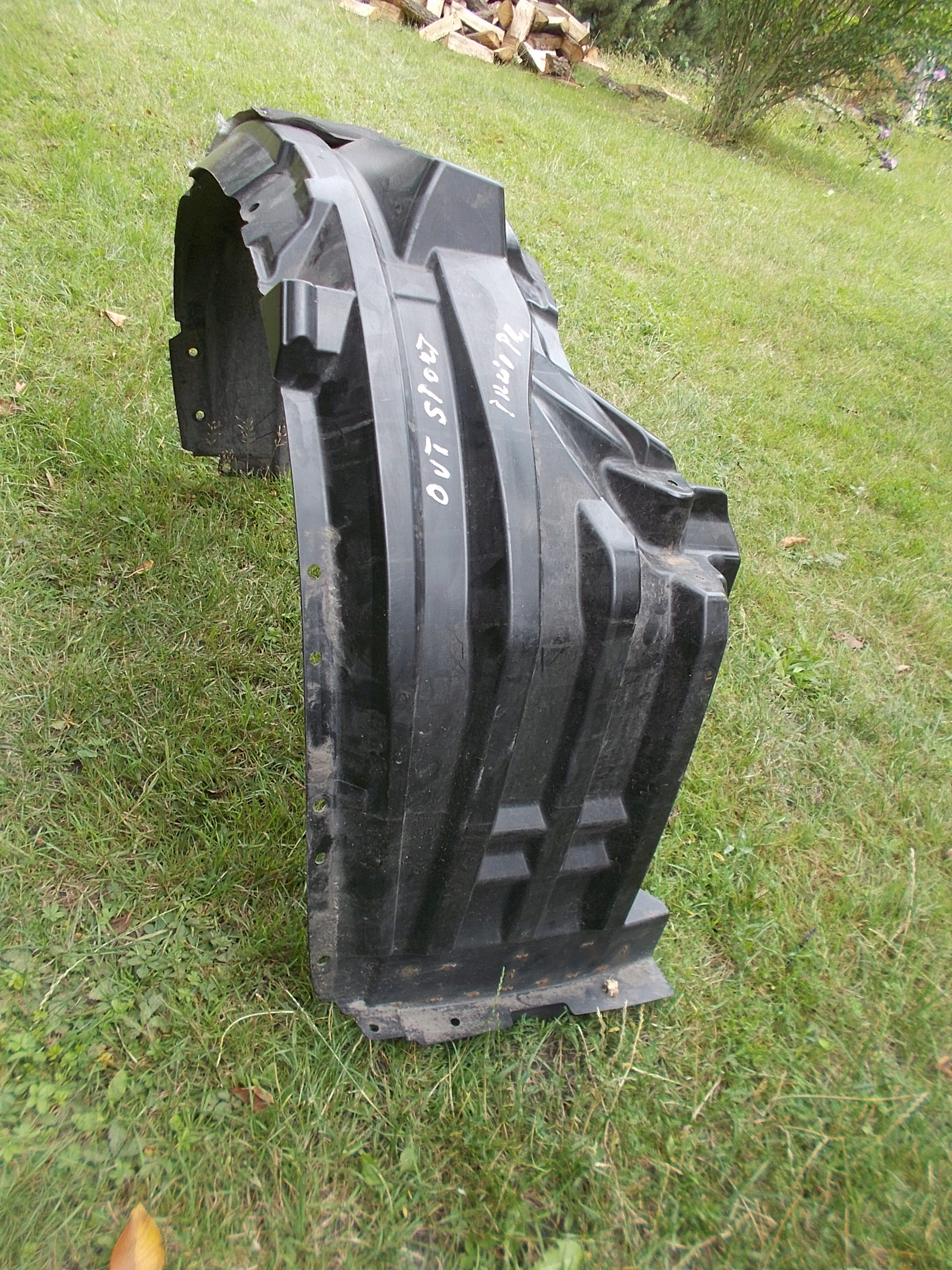 OUTLANDER SPORT NADKOLE PRAWE PRZEDNIE