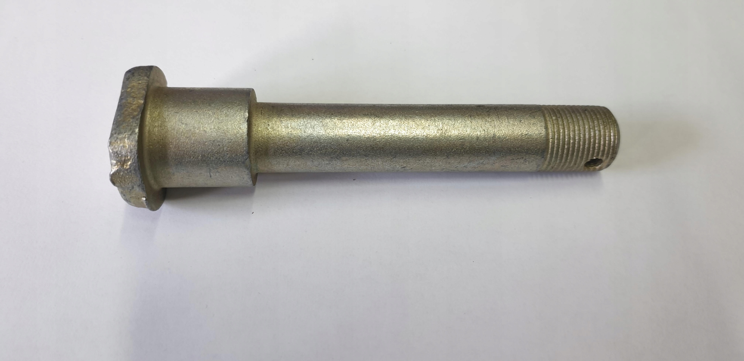 142-4605076 - Штифт вешалки Fi 20 MTZ PRONAR BELARUS