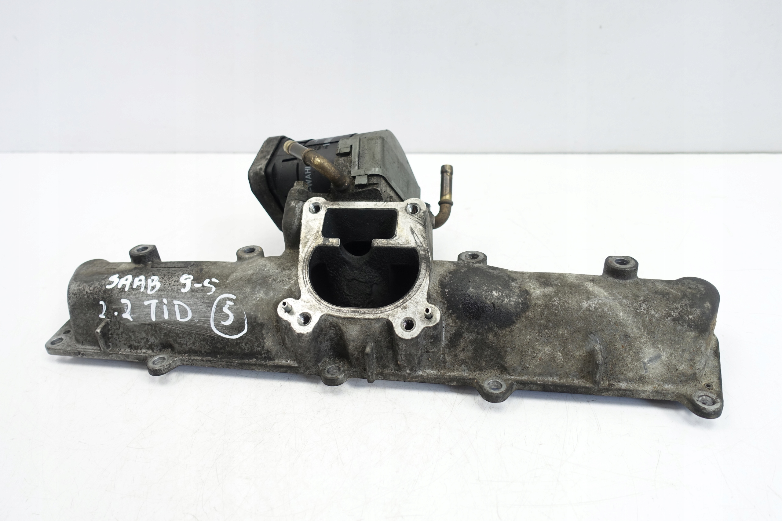 Saab 9-5 2.2 tid всасывающий коллектор оригинал