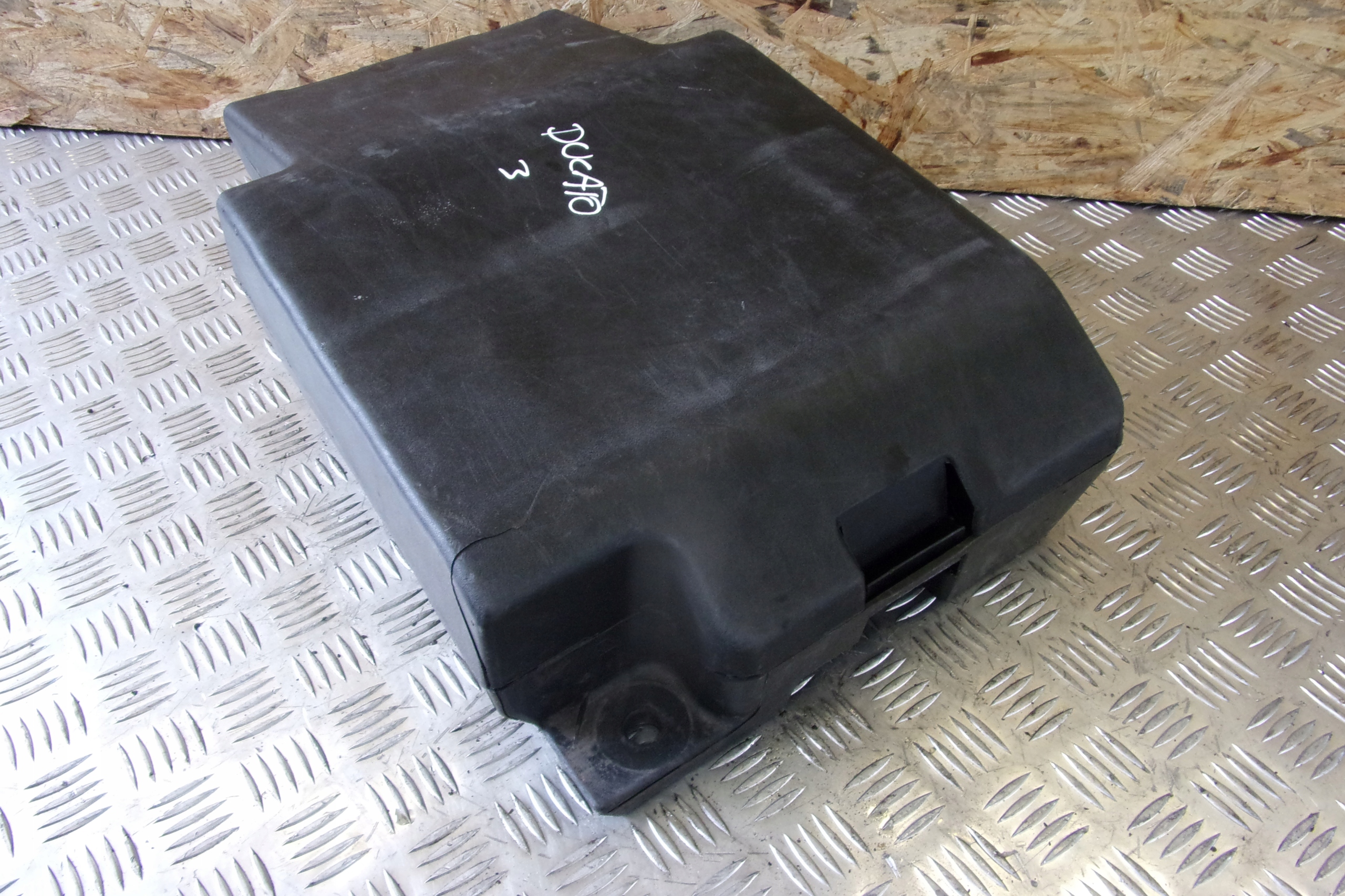 ЯЩИК ДЛЯ ИНСТРУМЕНТОВ DUCATO 3 06-