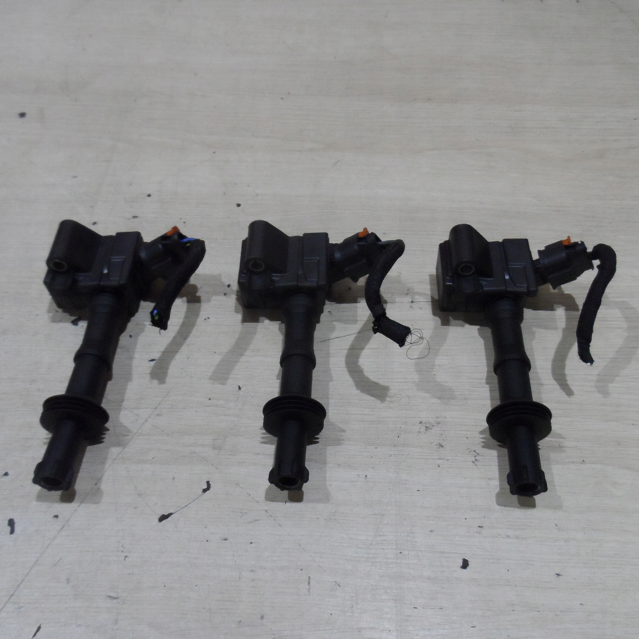 CEWKA ZAPŁONOWA PEUGEOT CITROEN 1.2 THP 19r Producent części Delphi