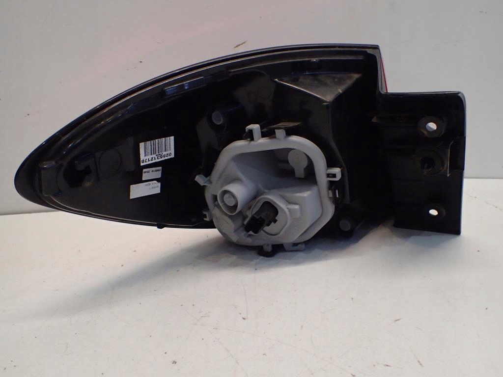 фонарь правый renault CAPTUR