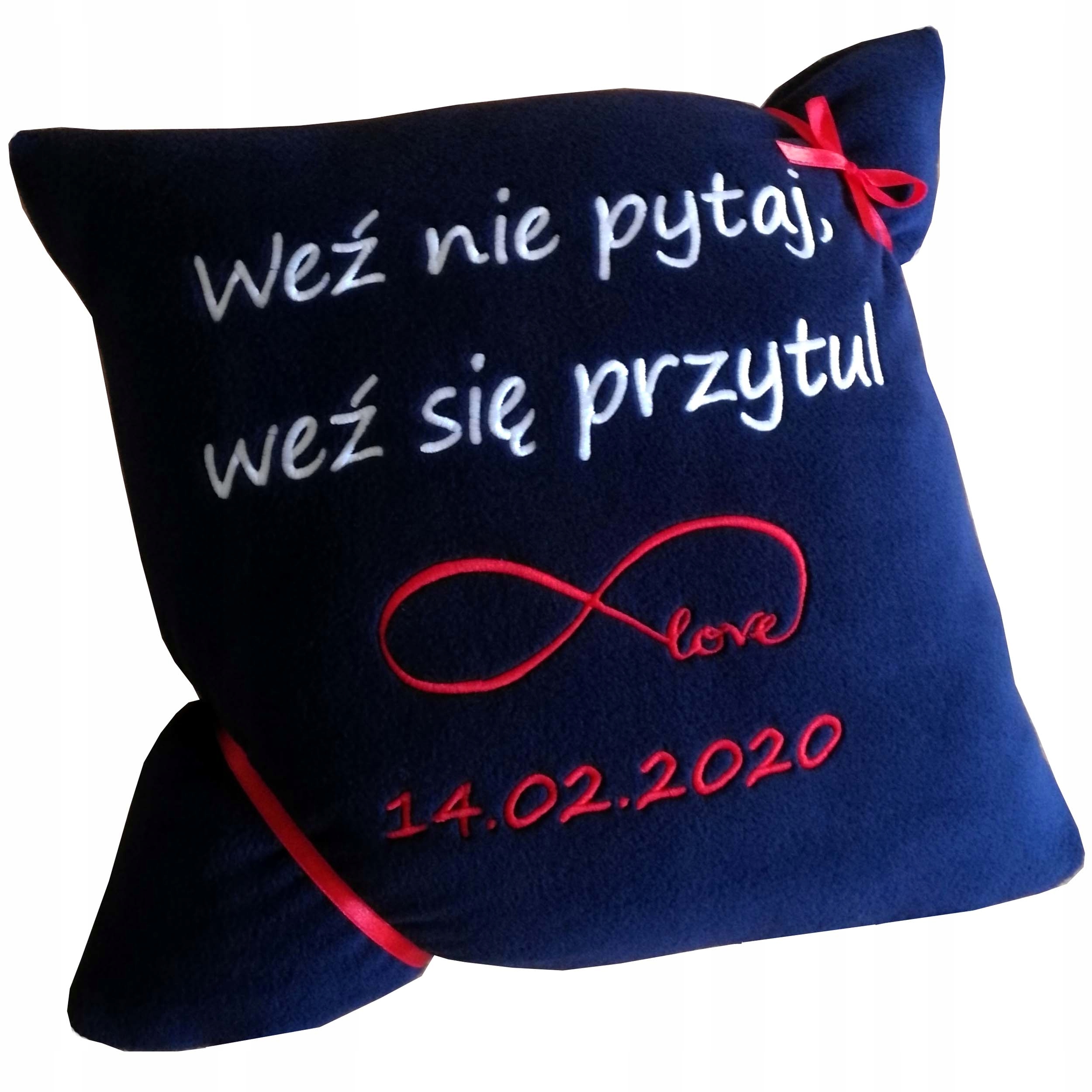 dárek Valentýna pro ni ho Polštář s výšivkou