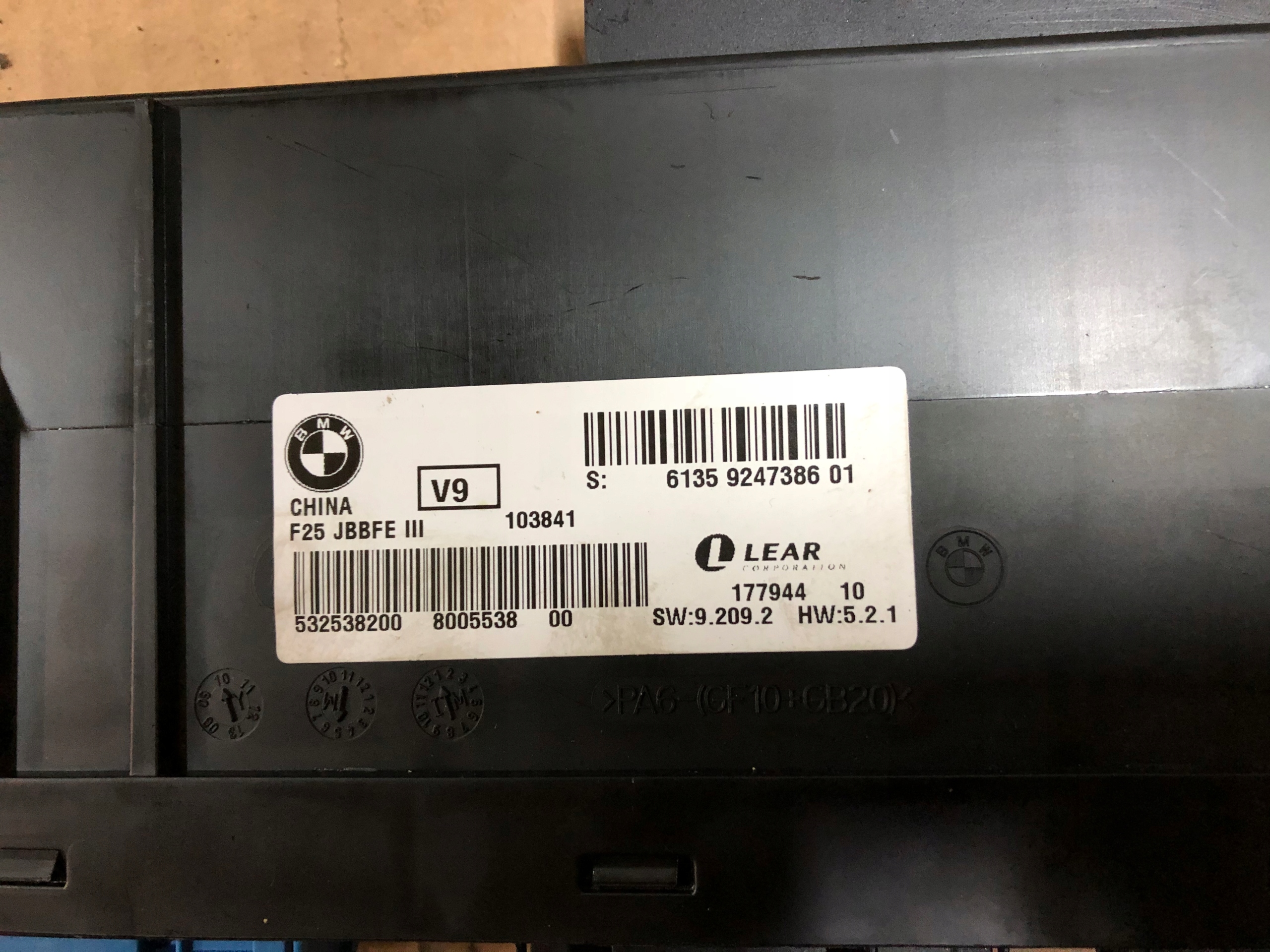 MODUL KOMFORTU BMW X3 F25 9247386 Producent części BMW OE