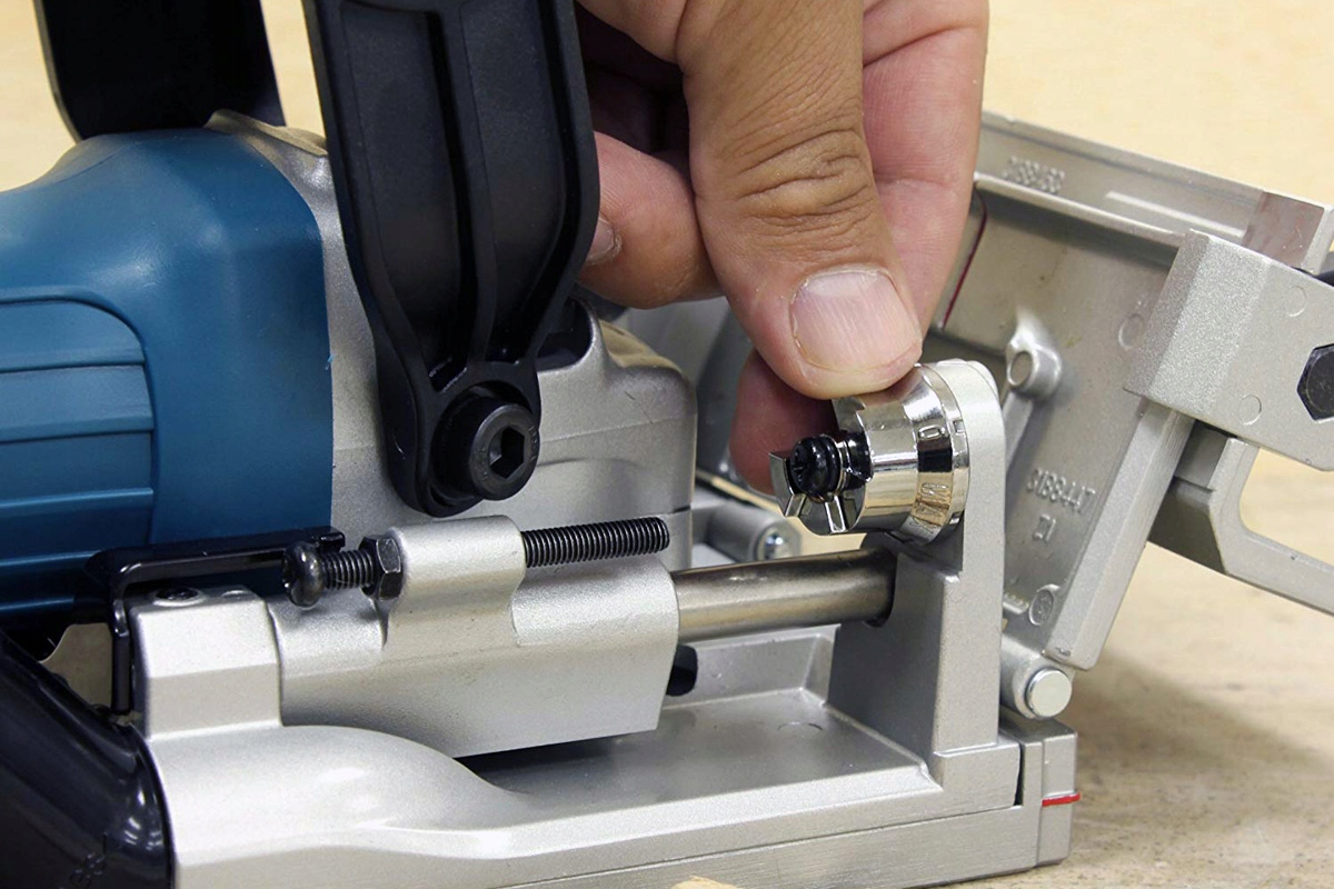 MAKITA PJ7000J frezarka do rowków lamelownica 701W Zasilanie sieciowe