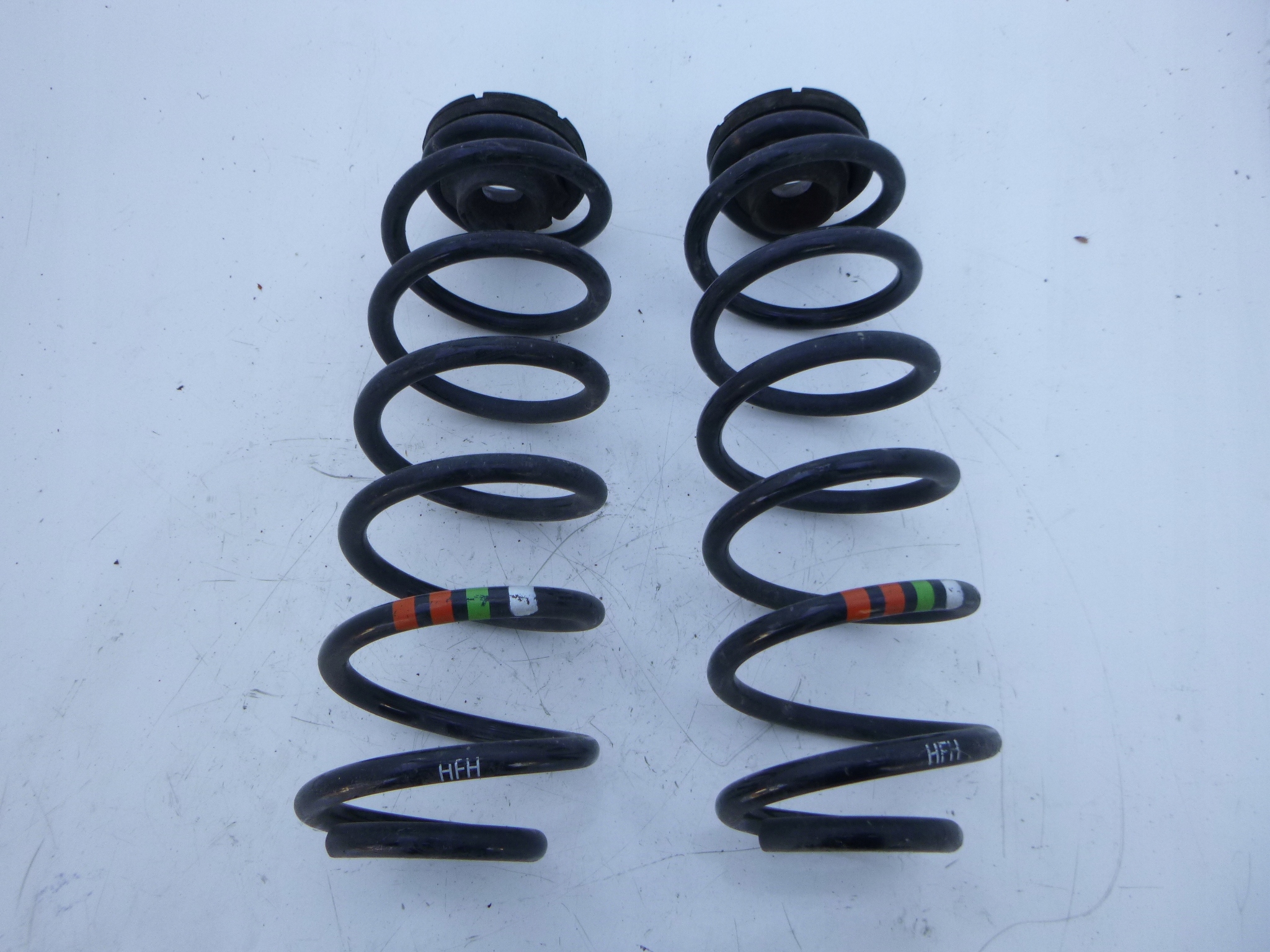 AUDI A1 8X0 SPRĘŻYNA TYLNA ZAWIESZENIA TYŁ