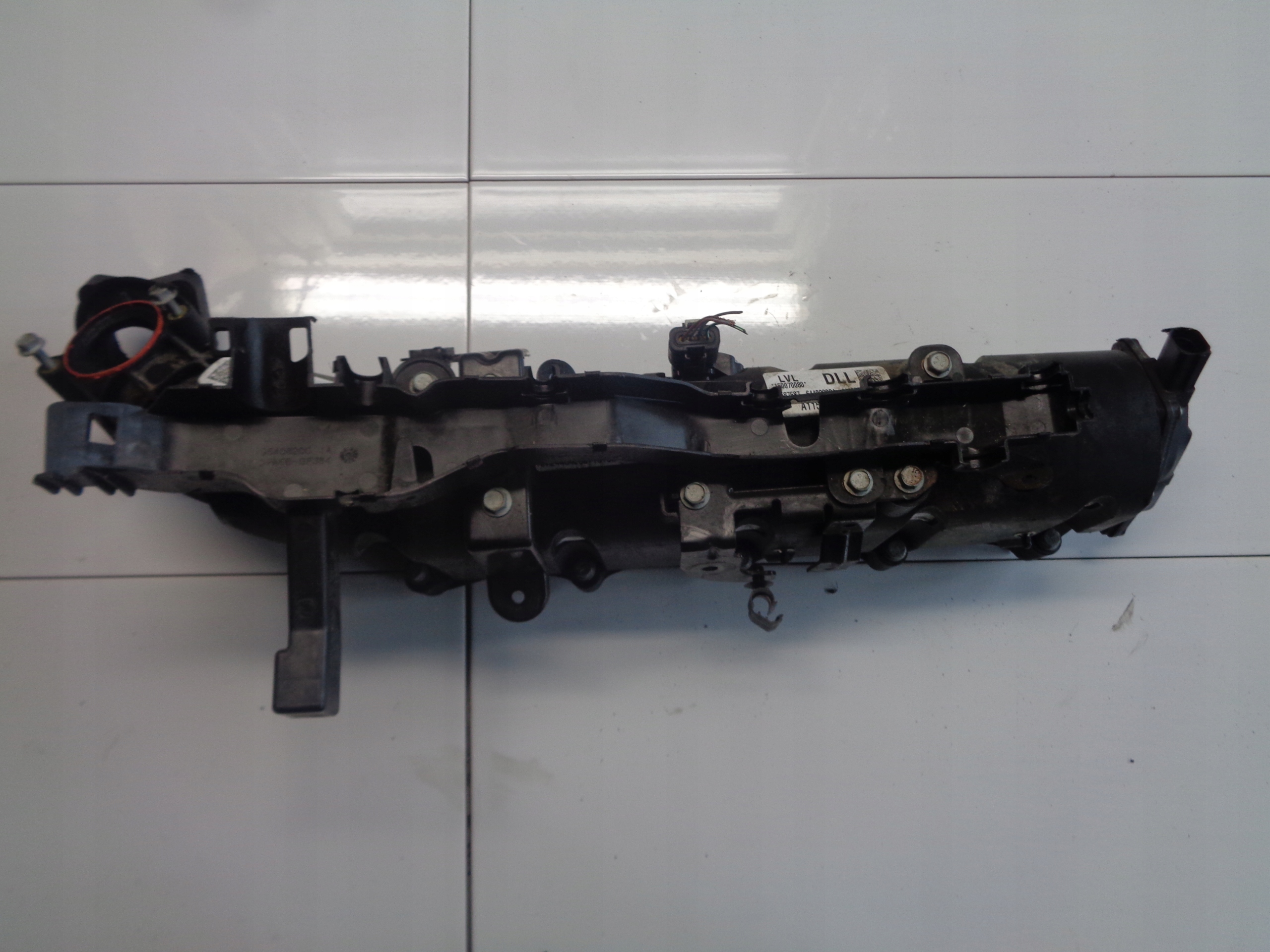 Opel OE 55569989 колектор ssacy
