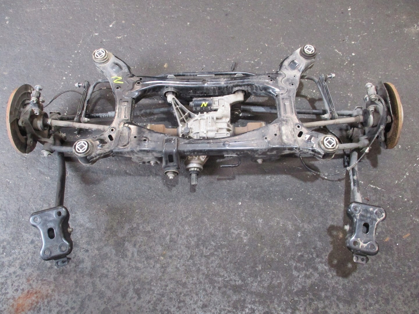 Zawieszenie JEEP RENEGADE 1,3 T-GDI 18R TYŁ