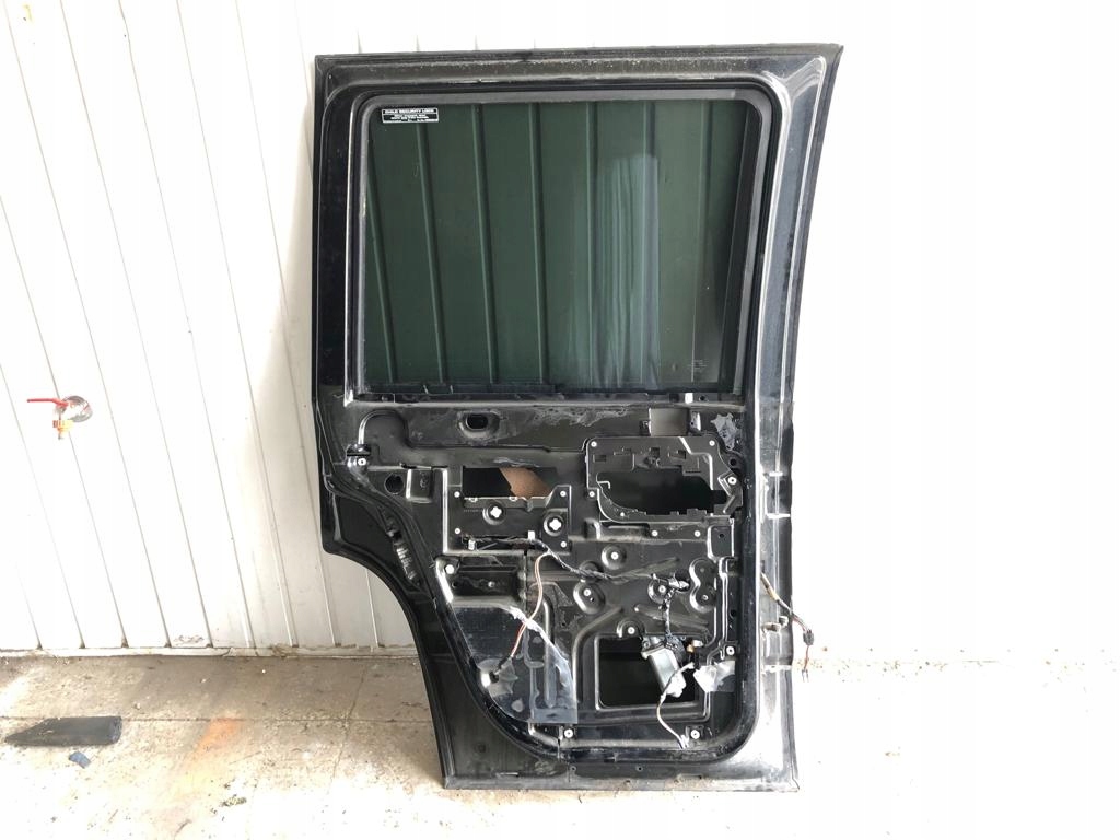 CHEVROLET TAHOE SUBURBAN 92-99r DRZWI TYLNE Strona zabudowy tył - lewa