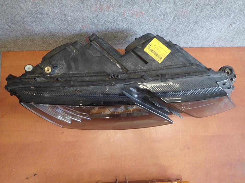 light front right SKODA OCTAVIA III LIFT 16- 5E