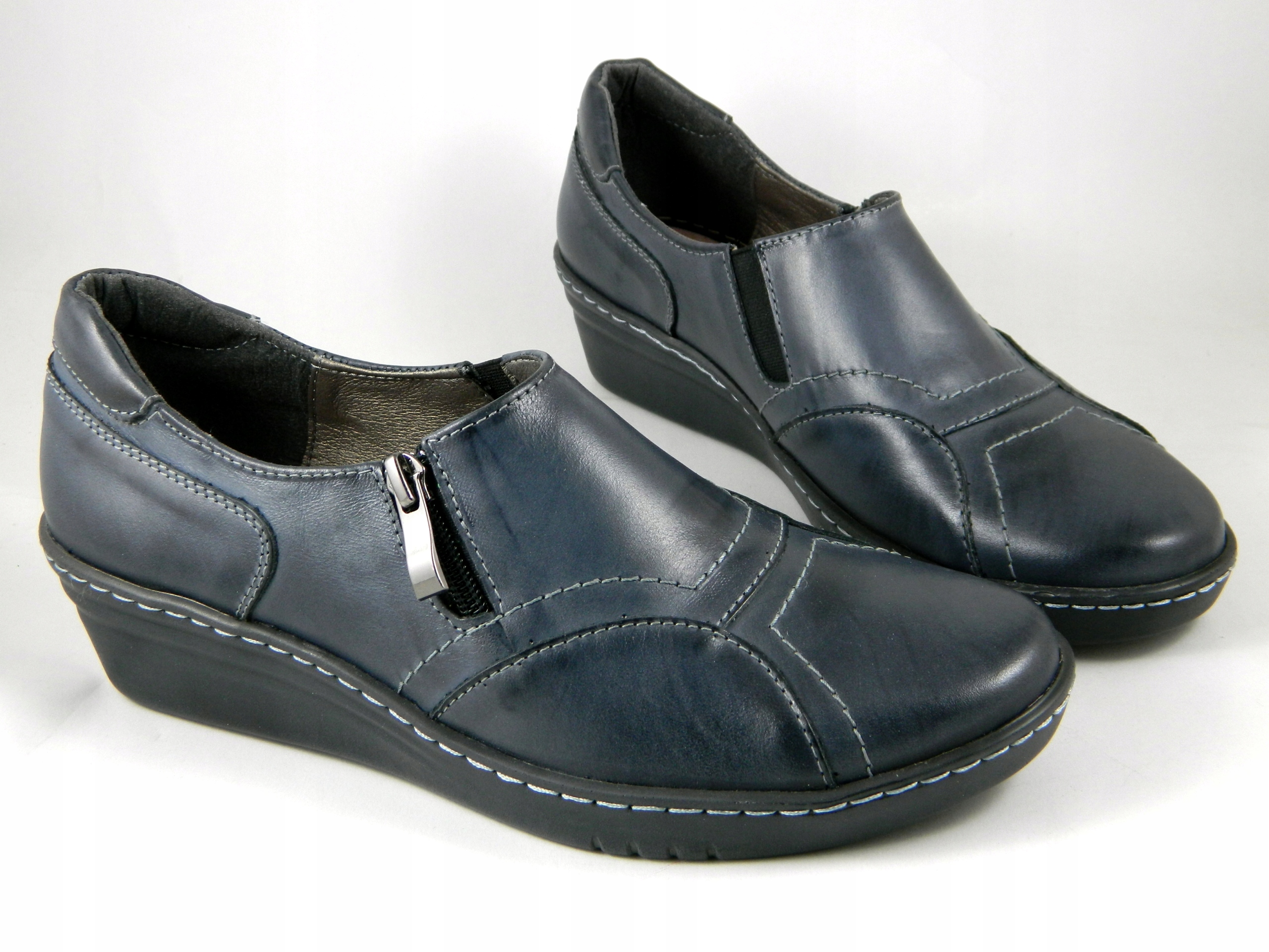 

Wygodne Wsuwane Półbuty Mokasyny Na Zamek UNI-28