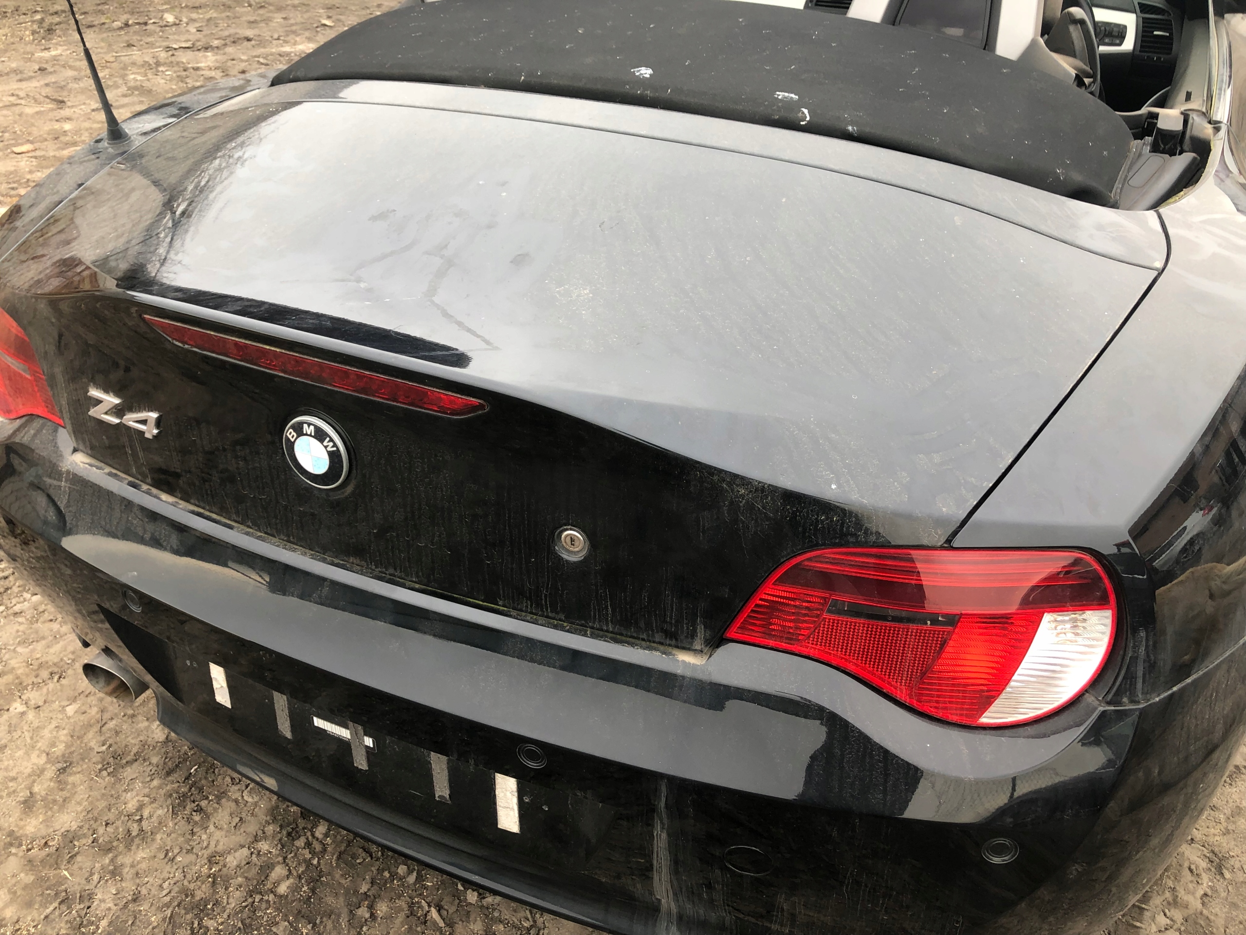 КРИШКА БАГАЖНИКА + СВІТЛО СТОП СИГНАЛ BMW Z4 E85 BLACK SA