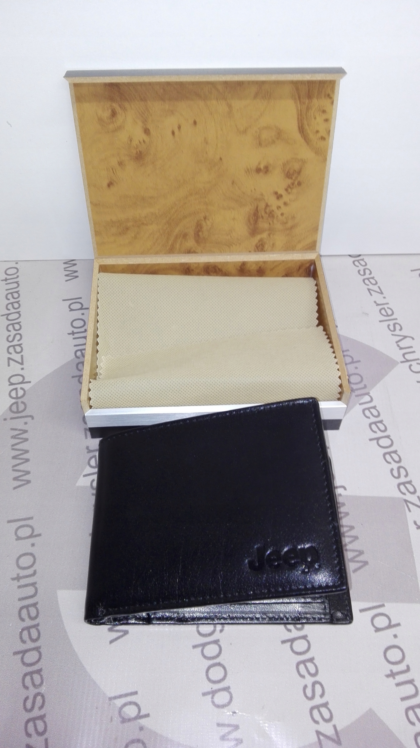 ГАМАНЕЦЬ JEEP