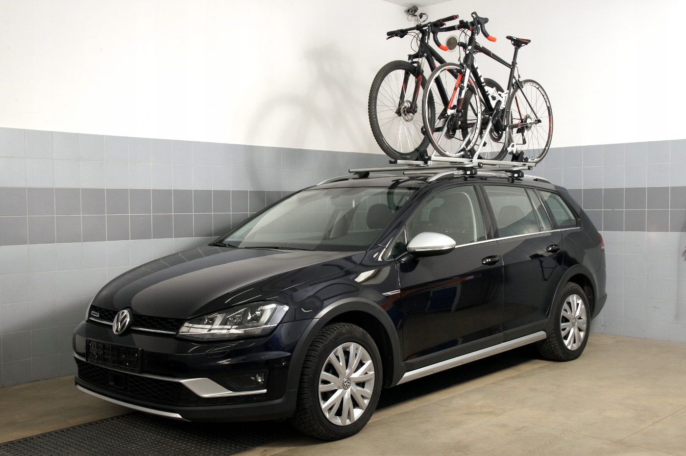 2 x Bagaznik uchwyt rowerowy na dach AMOS TOUR Color silver