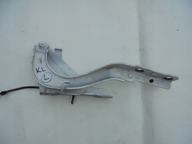 ZAWIAS MASKI LEWY JEEP CHEROKEE KL