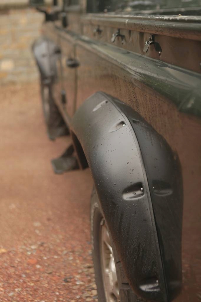 Poszerzenia błotników 95mm Defender 1984- Typ samochodu 4x4/SUV