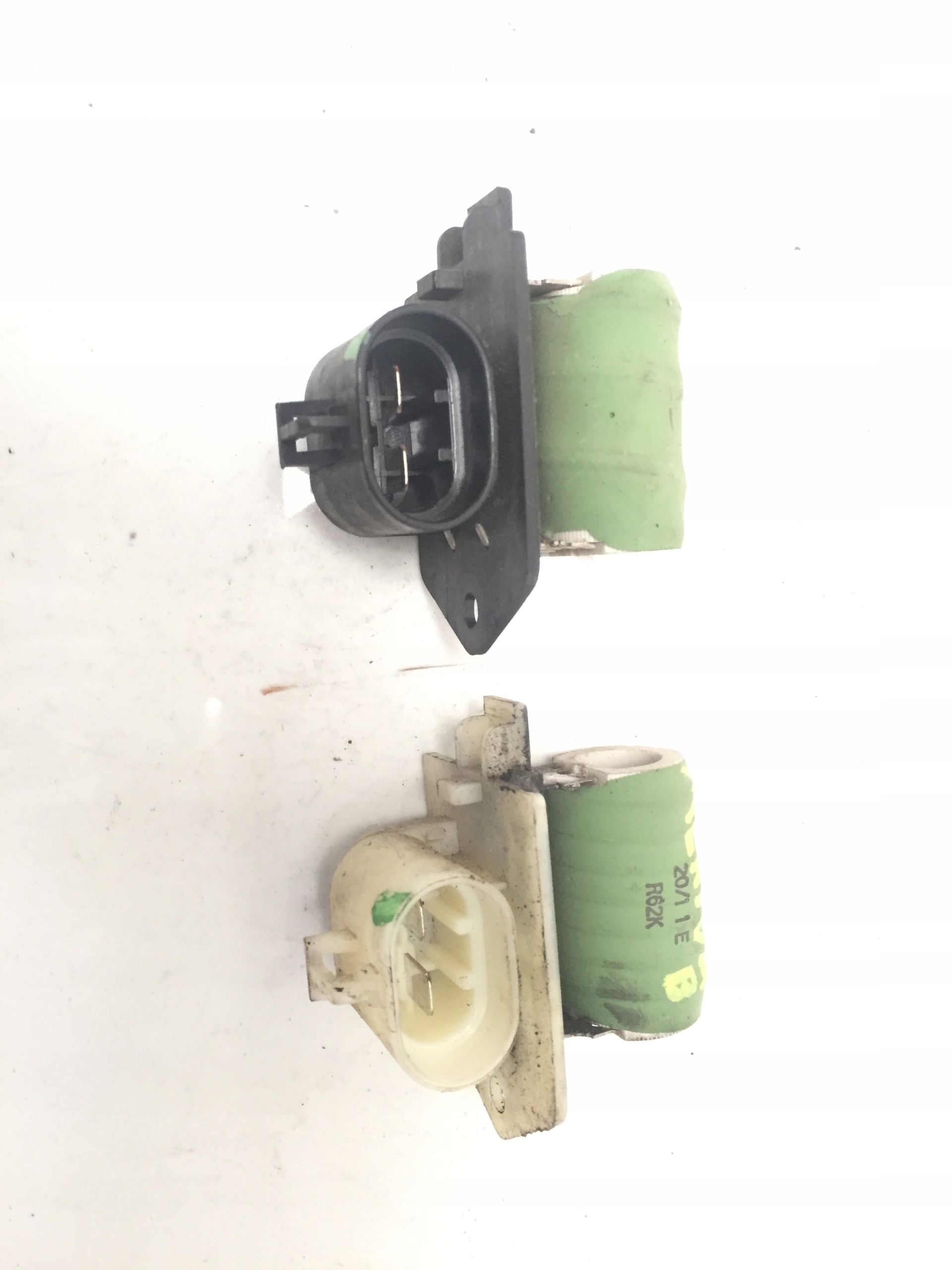 MERIVA B II ВЕНТИЛЯТОР РЕЗИСТОР 13382669