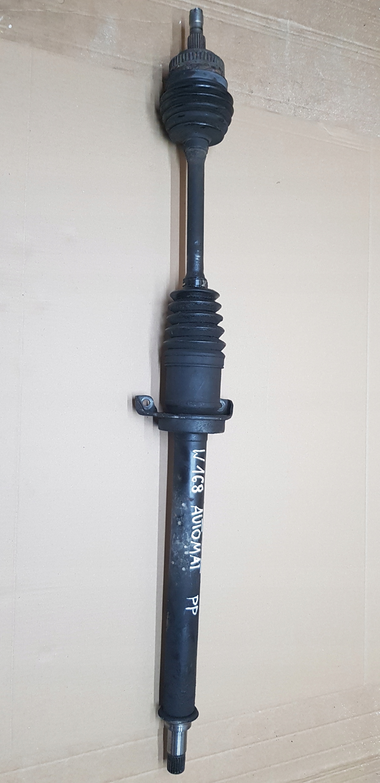 MERCEDES A1683600235 PÓŁOŚ PRZÓD PRAWA AUTOMAT