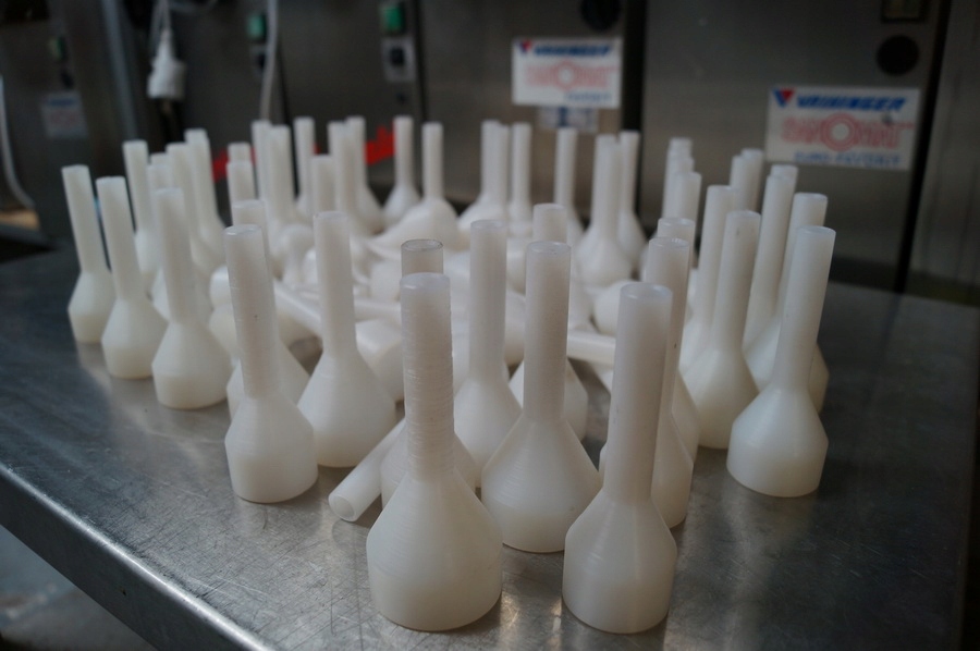 KOŃCÓWKA RUREK ŚMIETANY CARPIGIANI 33 MM