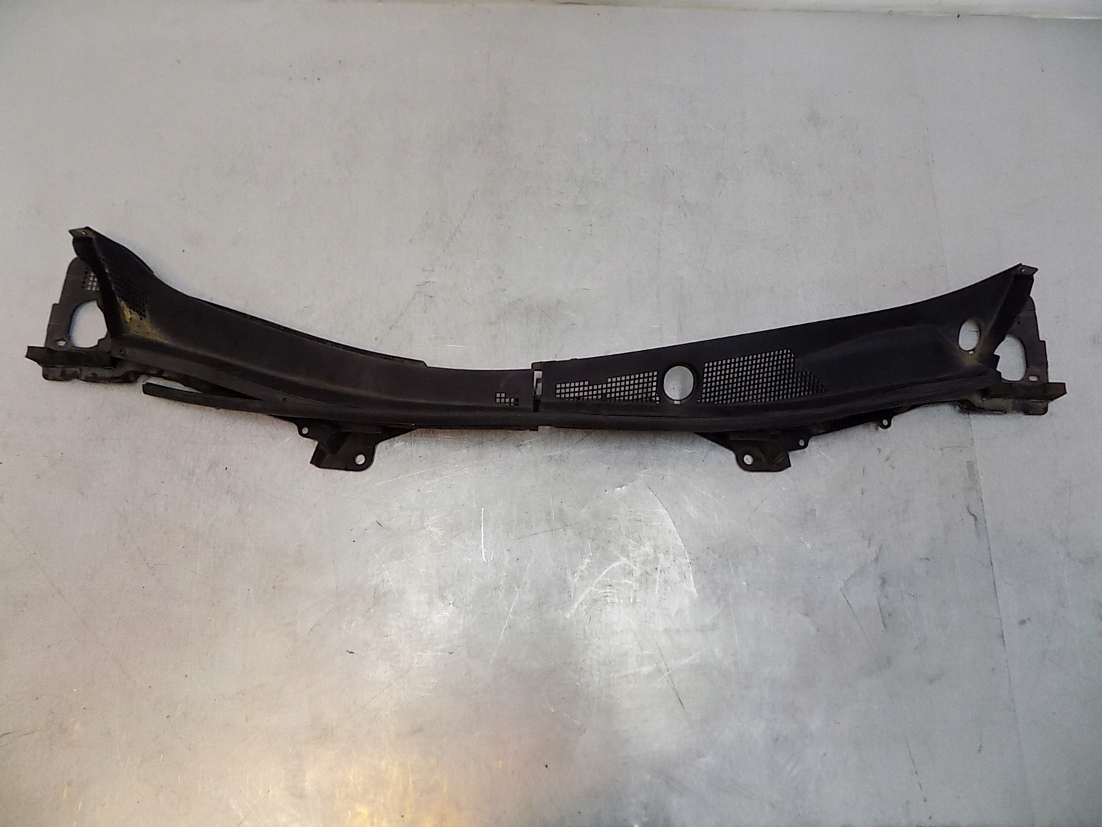 ИНФИНИТИ Q70 S РЕСТАЙЛИНГ МОНТАЖ ПОД СТЕКЛОМ